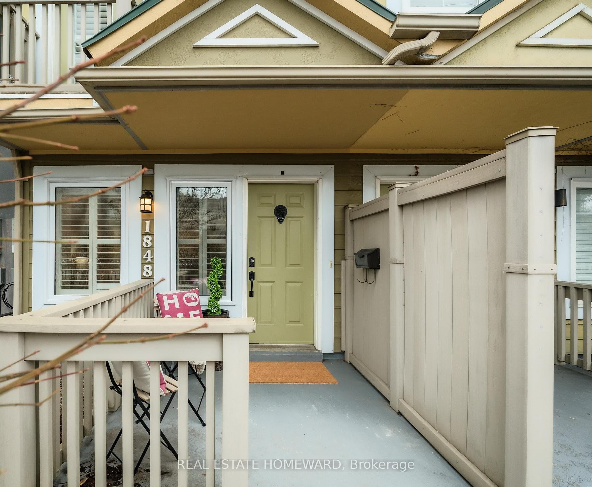 1848 Lake Shore Boulevard, The Beaches / Upper Beaches, ON M4L 6S8 - Photo 1