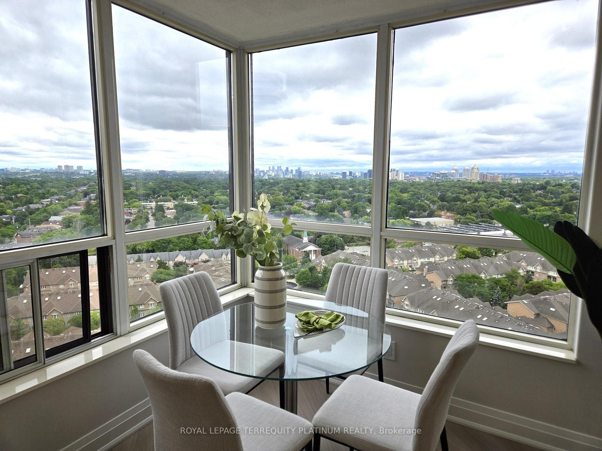 10 Northtown Way Unit 2013, Willowdale / Newtonbrook, ON M2N 7L4 - Photo 1