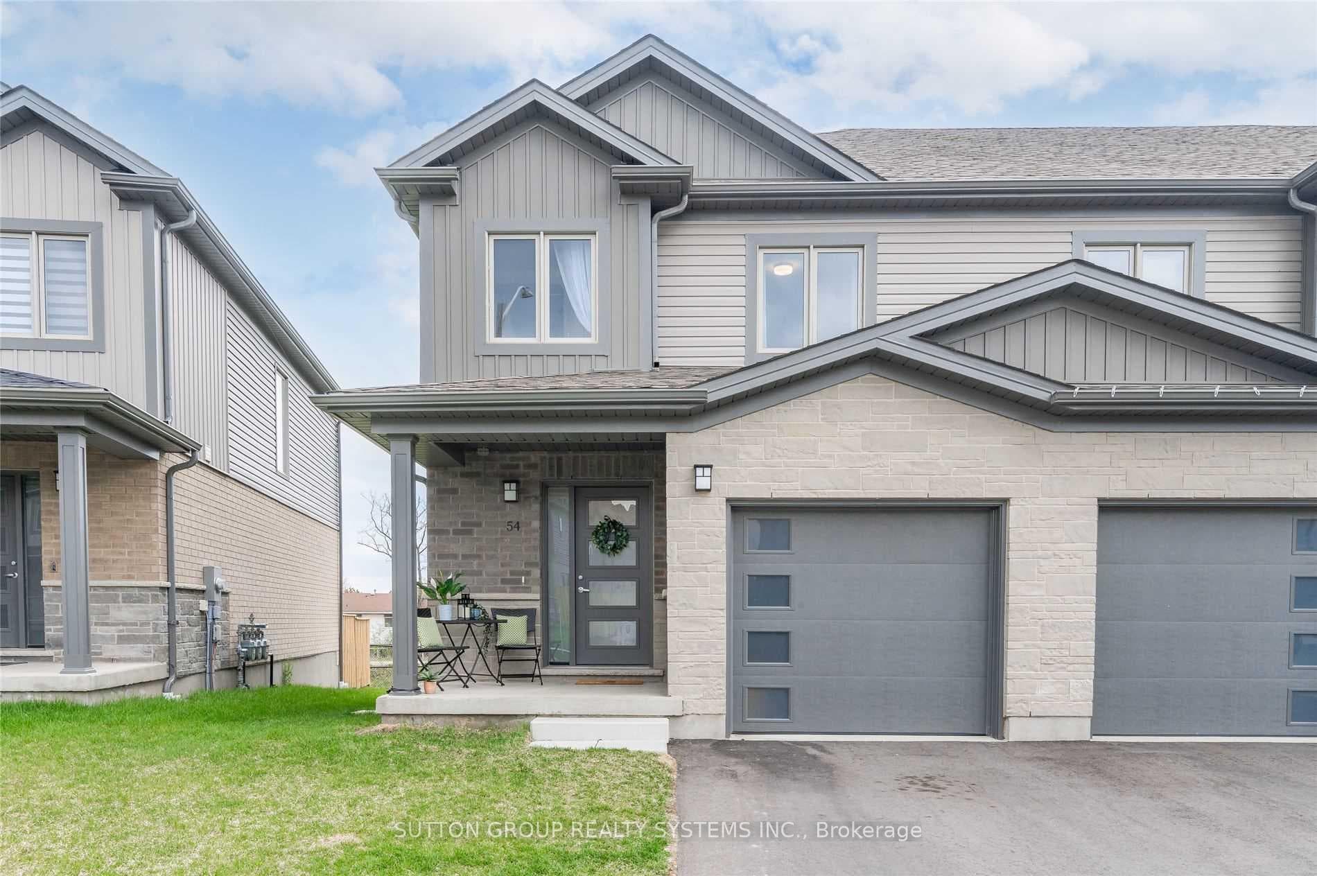 54 Nieson Street, Cambridge, ON N1R 0B9 - Photo 1