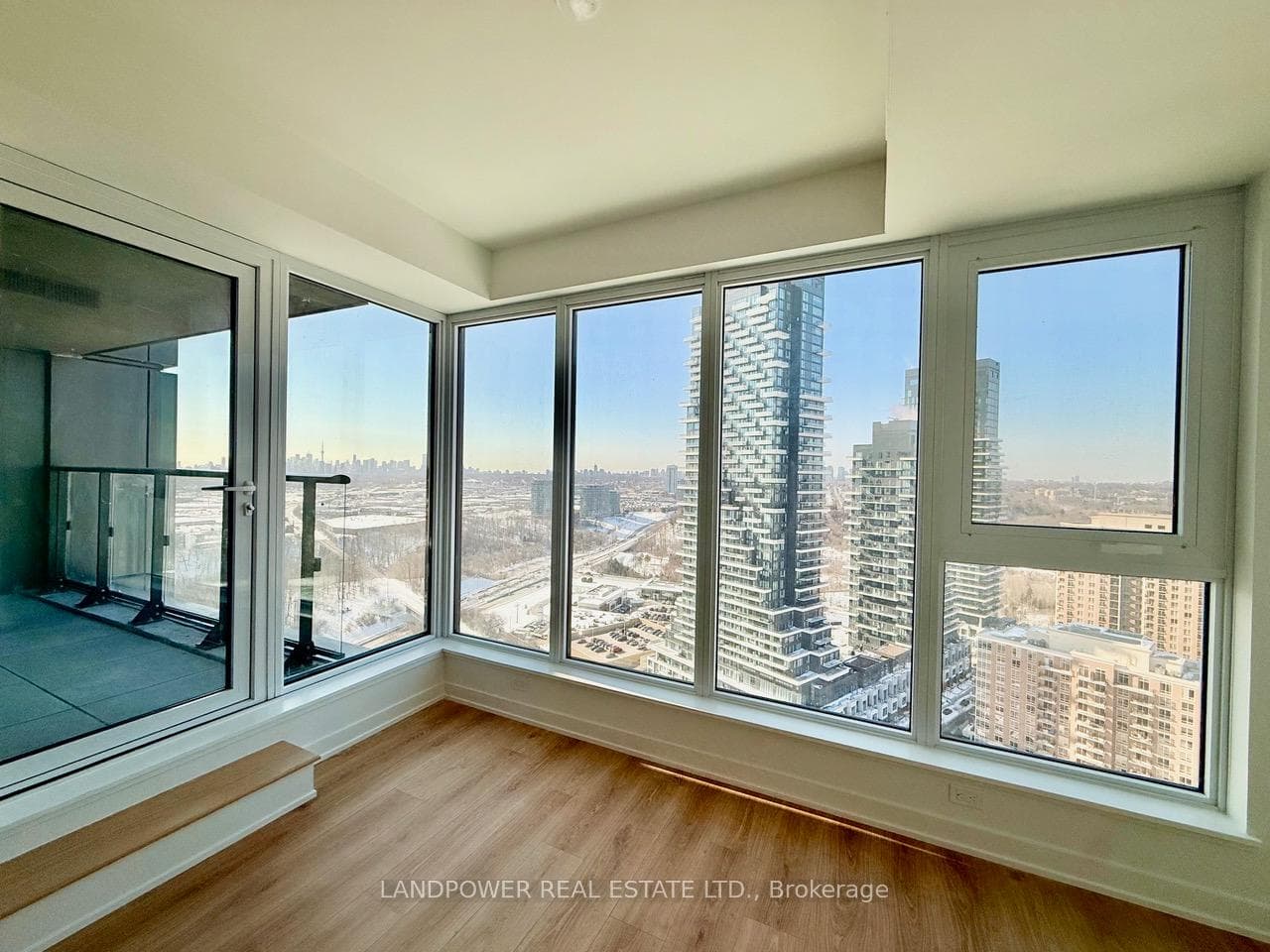 1 Quarrington Lane Unit 2616, Don Mills / Parkwoods / Victoria Village, ON M3C 0S4 - Photo 1