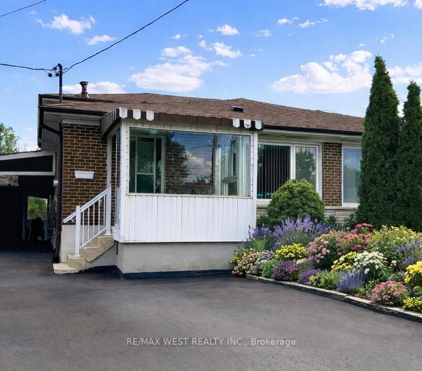 25 Bimini Crescent, Downsview / Black Creek, ON M3N 1S1 - Photo 1