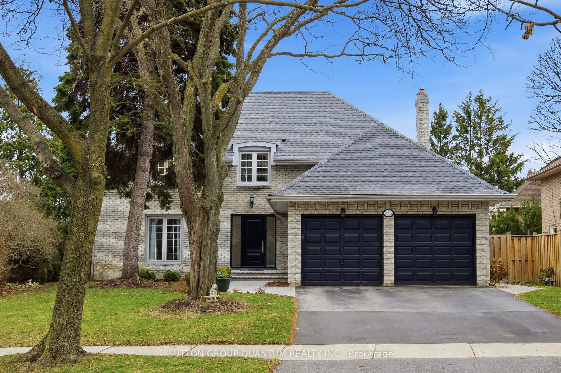 2509 King Forrest Drive, Mississauga, ON L5K 2E5 - Photo 1