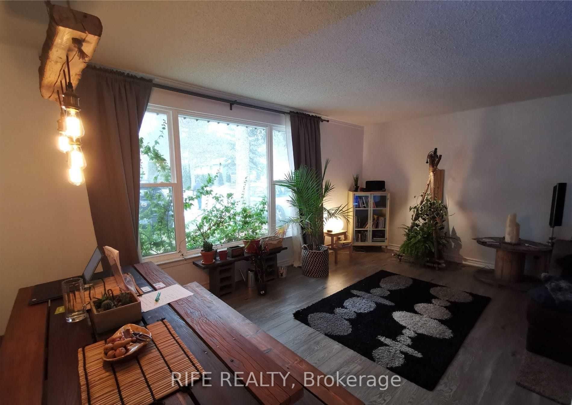 27 Shippigan Crescent, Hillcrest Village / Bayview Village, ON M2J 2G1 - Photo 1
