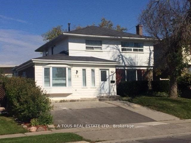 76 Centre Street, Brampton, ON L6W 2X8 - Photo 1