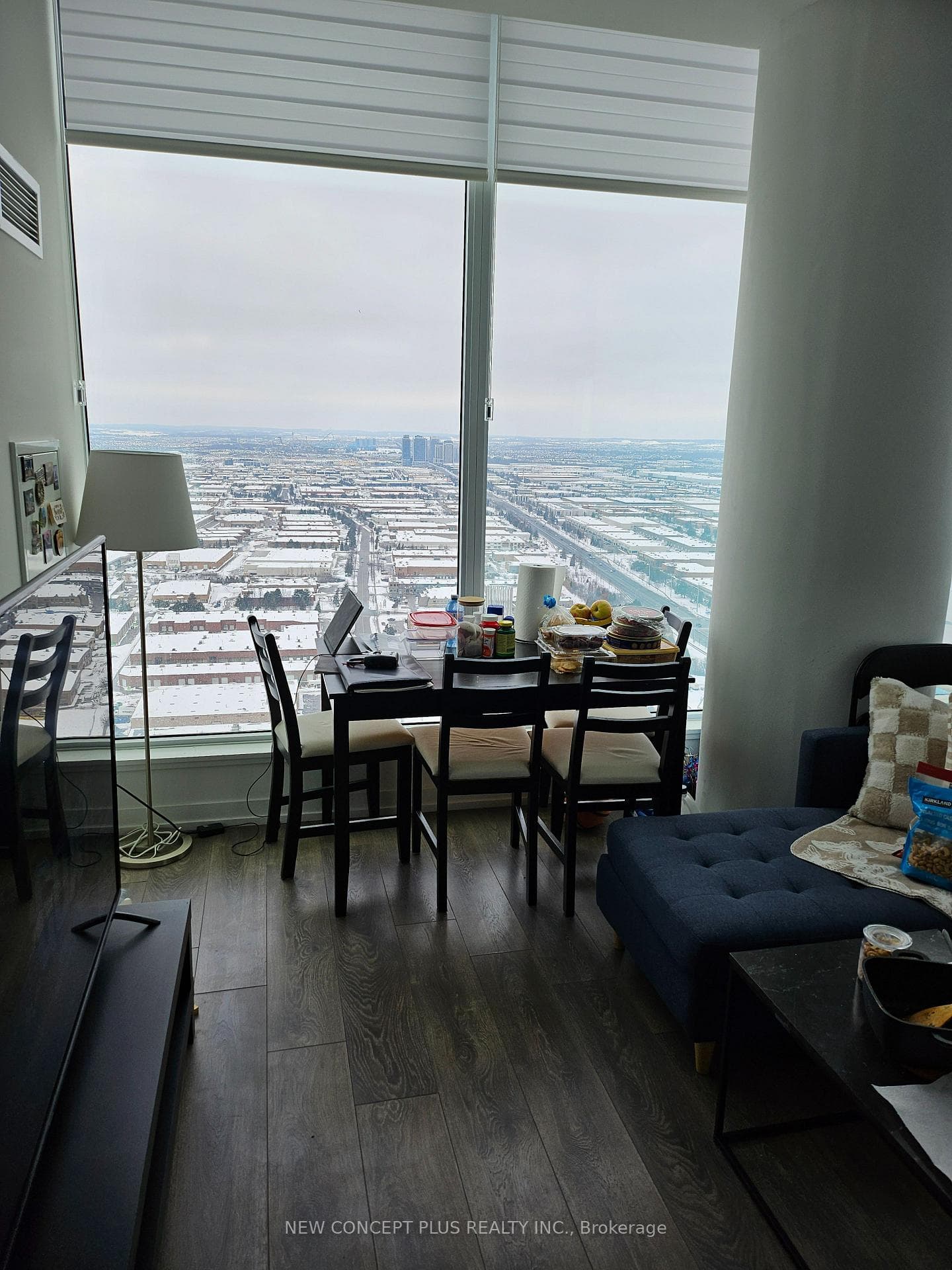 950 Portage Parkway Unit 4502, Vaughan, ON L4K 0J7 - Photo 1