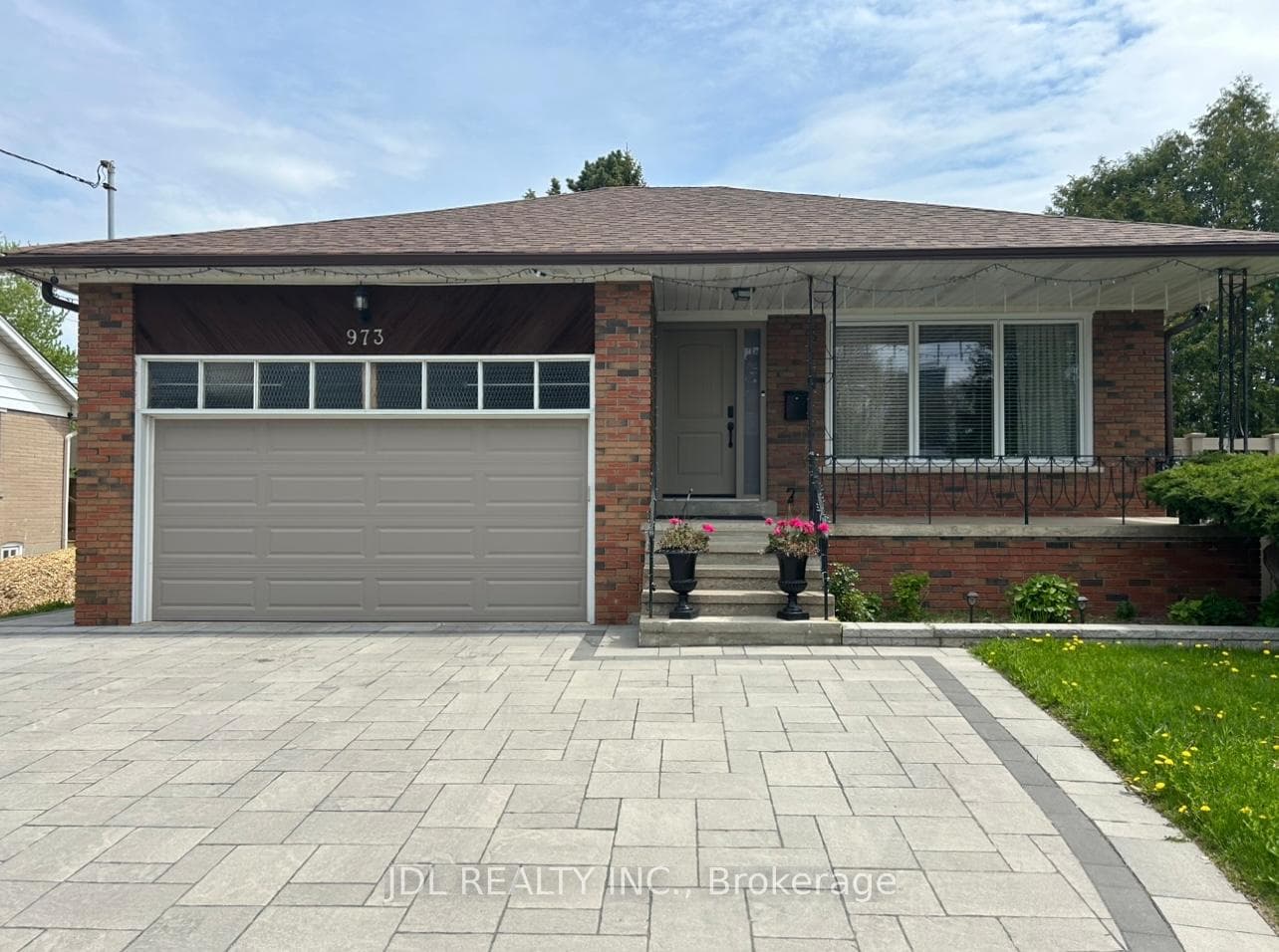 973 Willowdale Ave Avenue Unit Suite A, Willowdale / Newtonbrook, ON M2M 3C6 - Photo 1