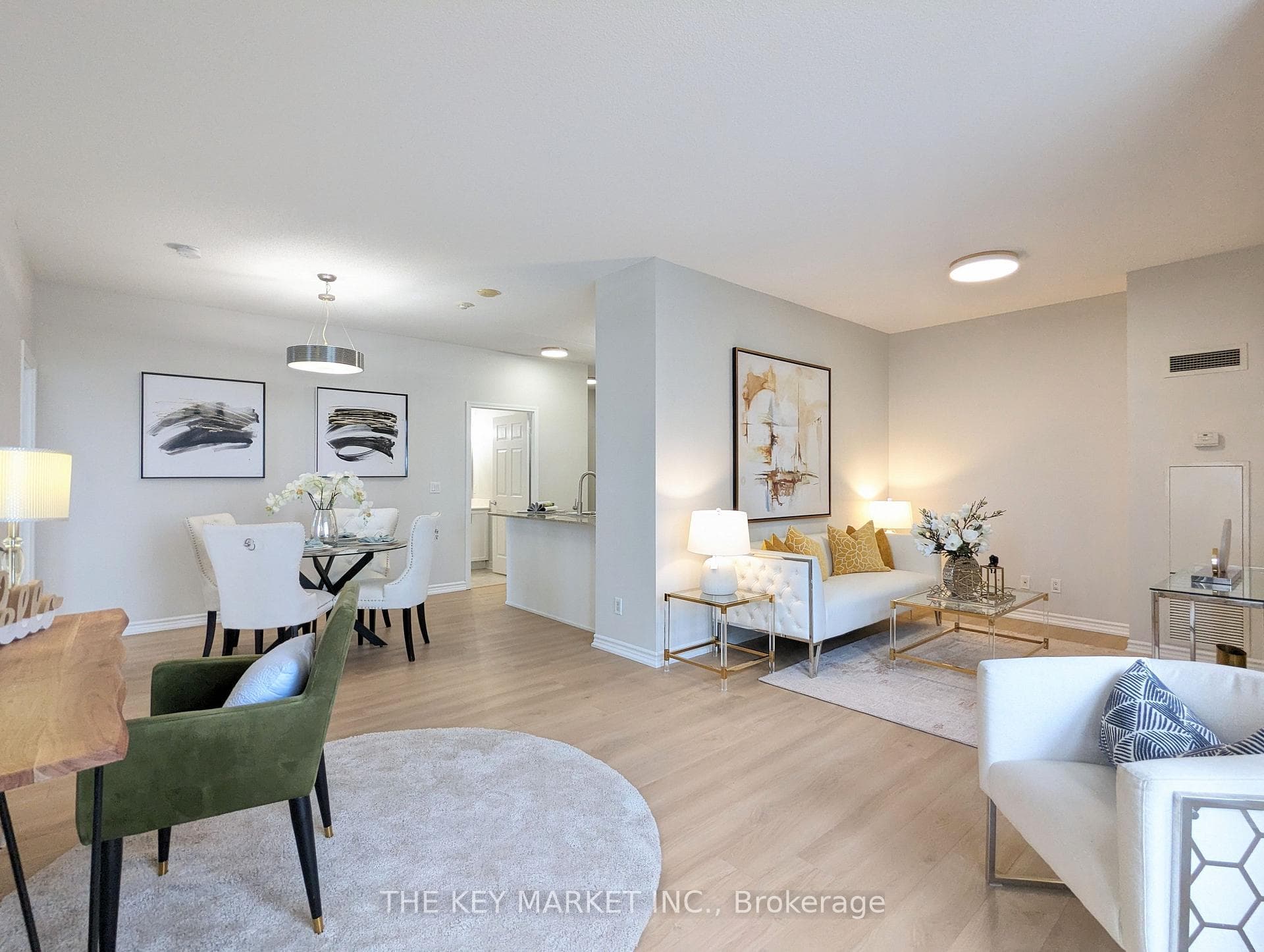 388 Prince Of Wales Drive Unit 1802, Mississauga, ON L5B 0A1 - Photo 1