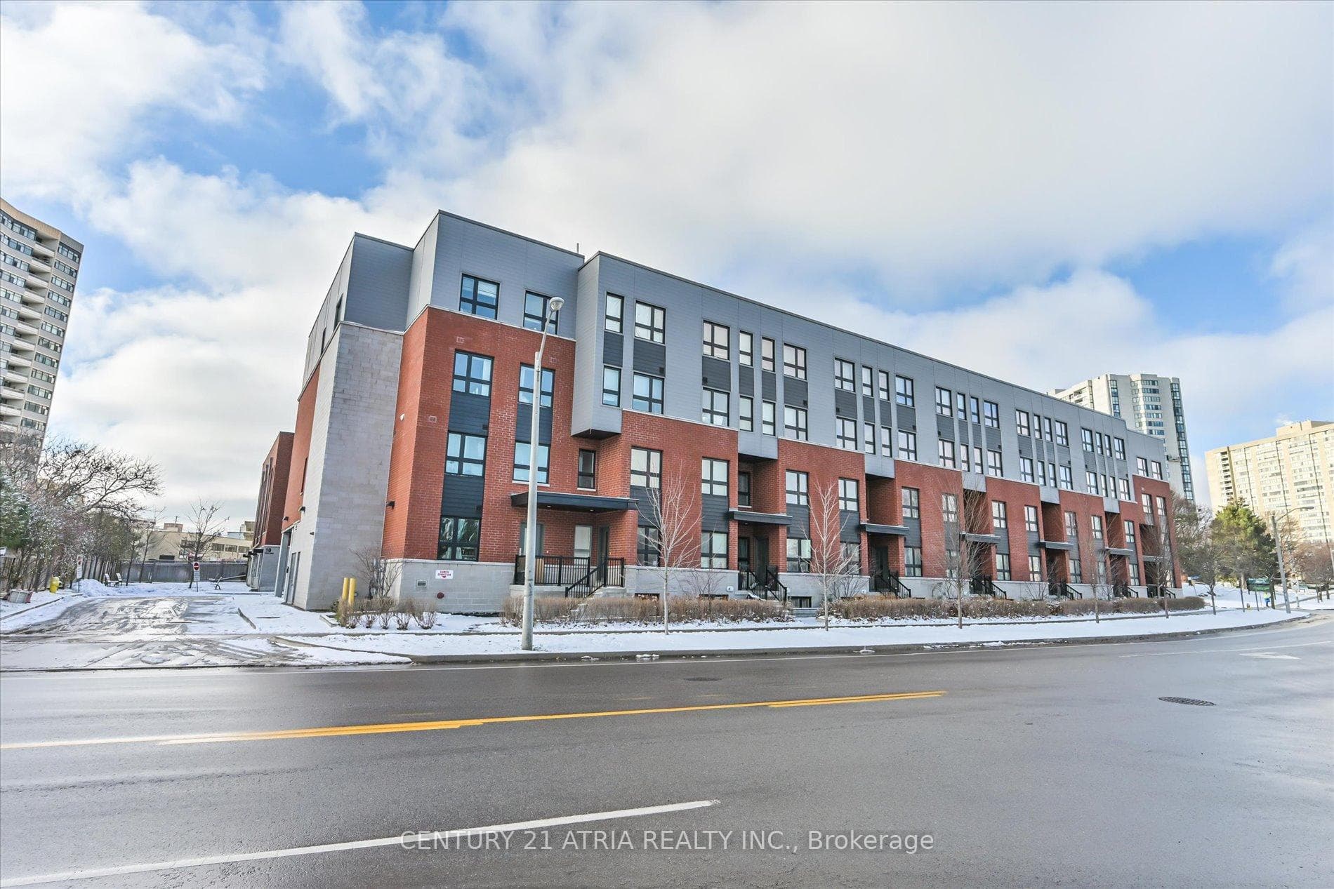 2100 Bridletowne Circle Unit 111, Scarborough Village / Eglinton East, ON M1W 0A6 - Photo 1