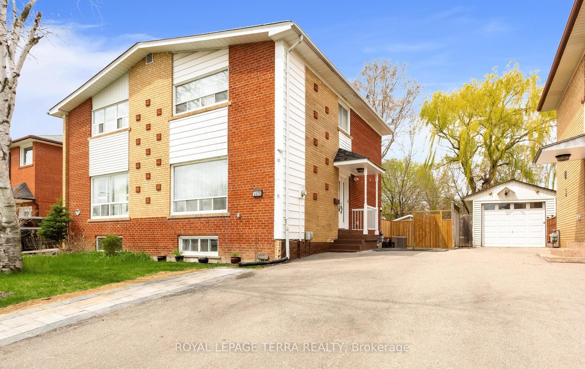 2475 Brookhurst Road, Mississauga, ON L5J 1R4 - Photo 1