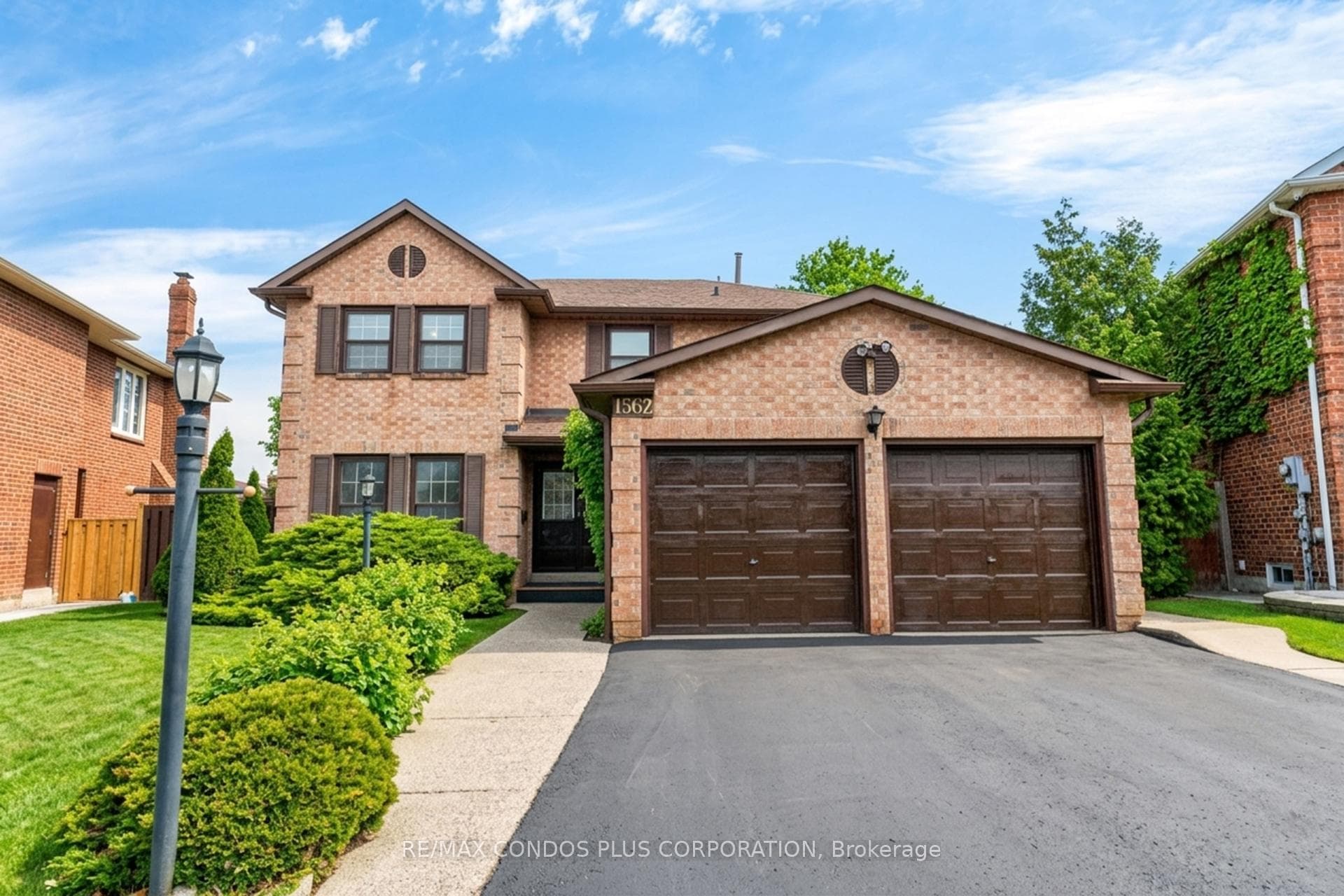 1562 Lovelady Crescent, Mississauga