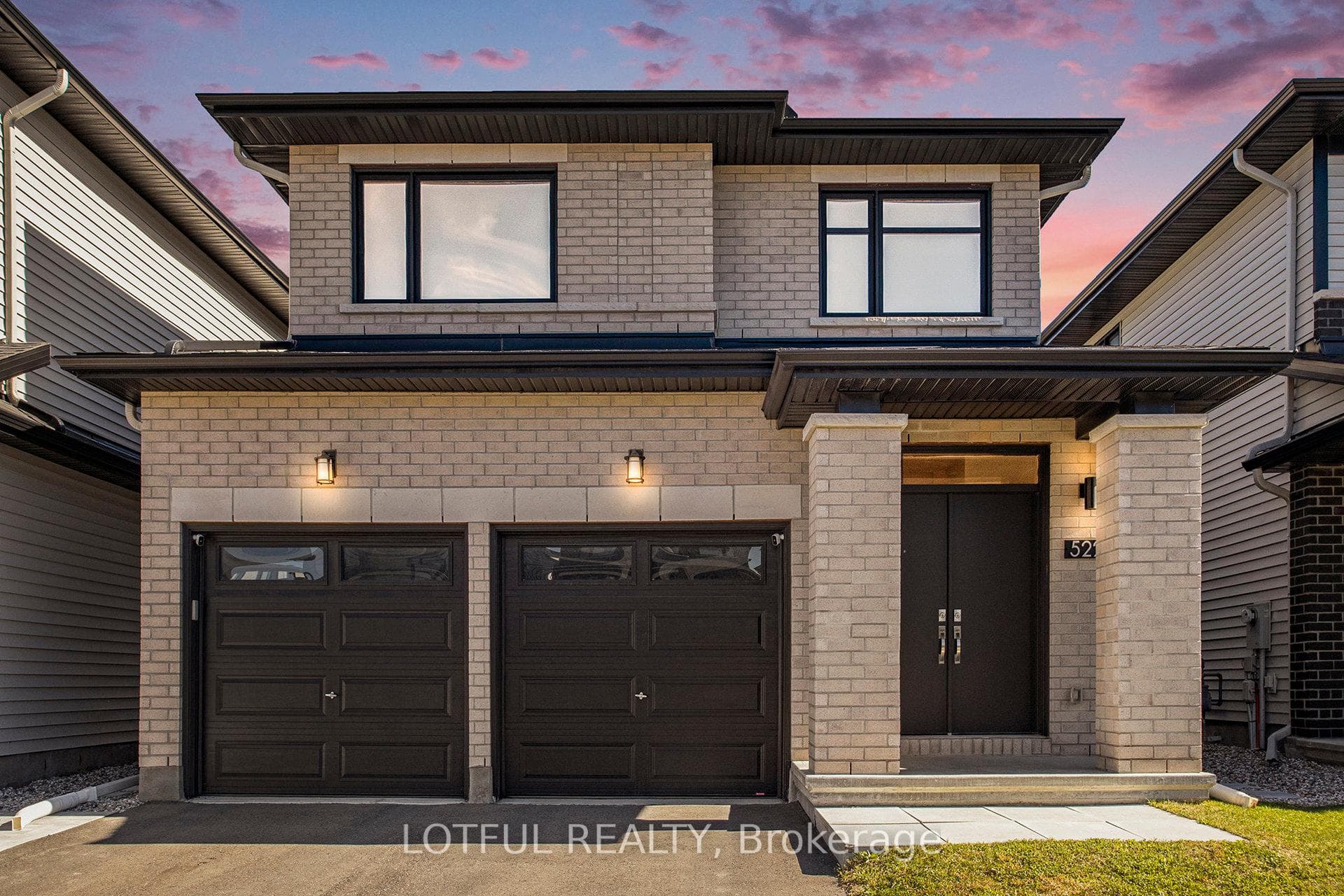 522 Ascender Avenue, Orleans - Convent Glen and Area, ON K1W 0R6 - Photo 1