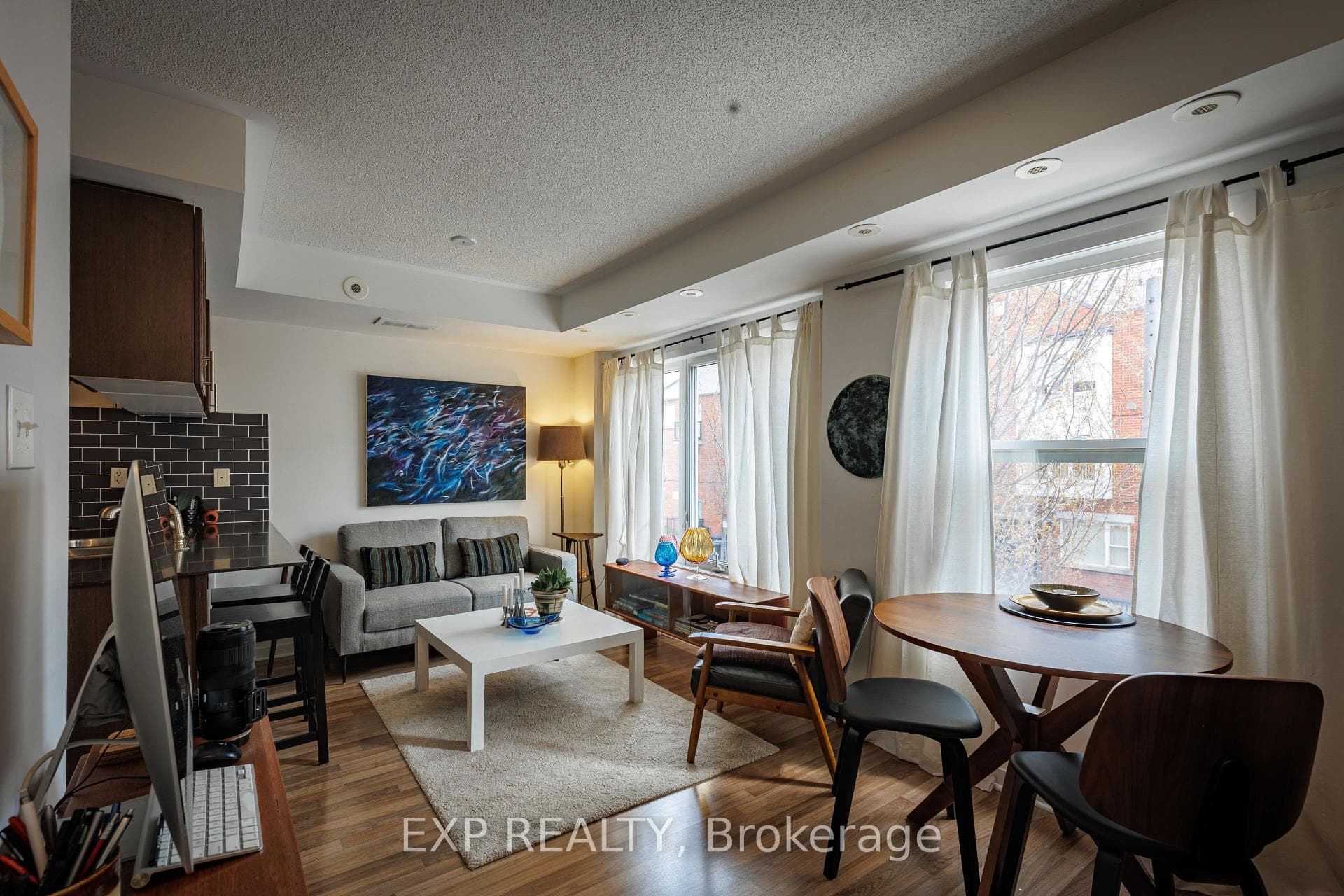88 Munro Street Unit 5, Riverdale / Leslieville, ON M4M 2S9 - Photo 1
