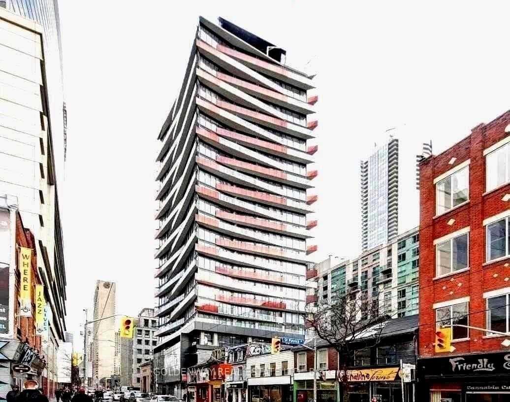 215 Queen Street Unit 612, Toronto C01