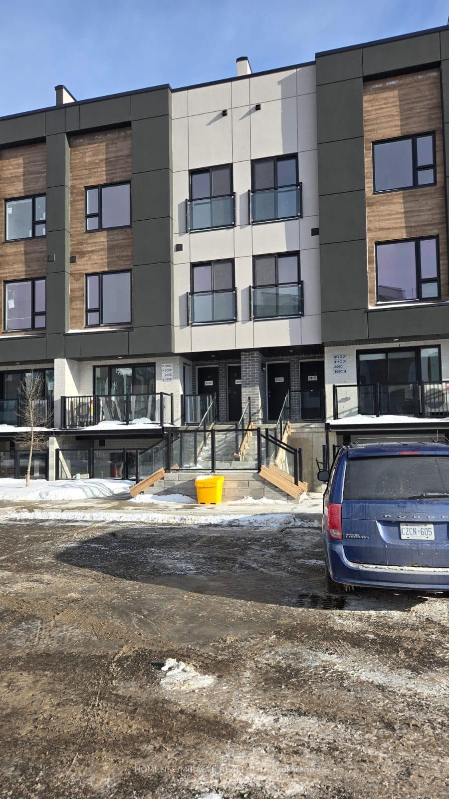 16 Melbourne Avenue Unit 310C, St. Catharines, ON L2P 3J8 - Photo 1