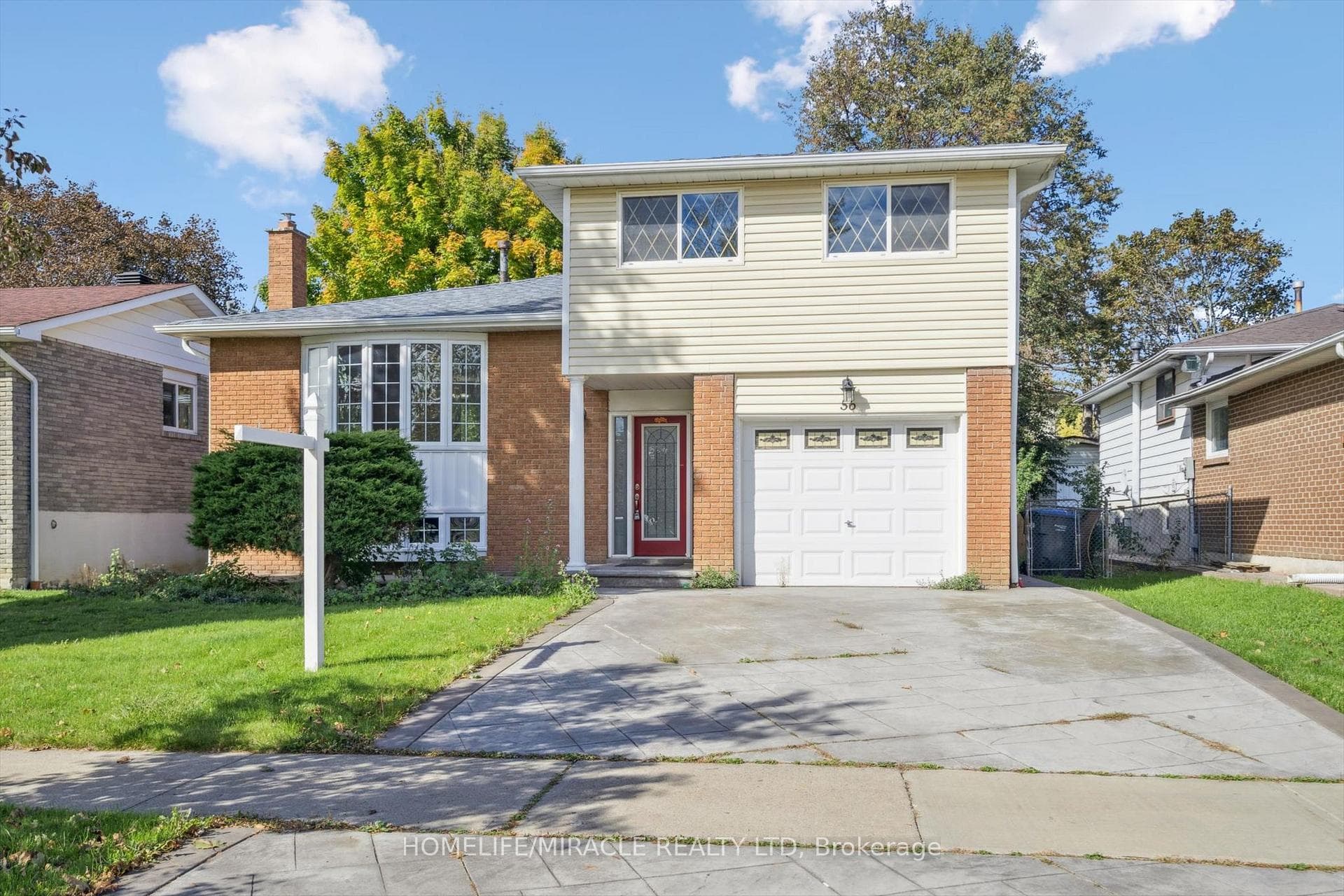 56 Elgin Drive, Brampton, ON L6Y 1A8 - Photo 1