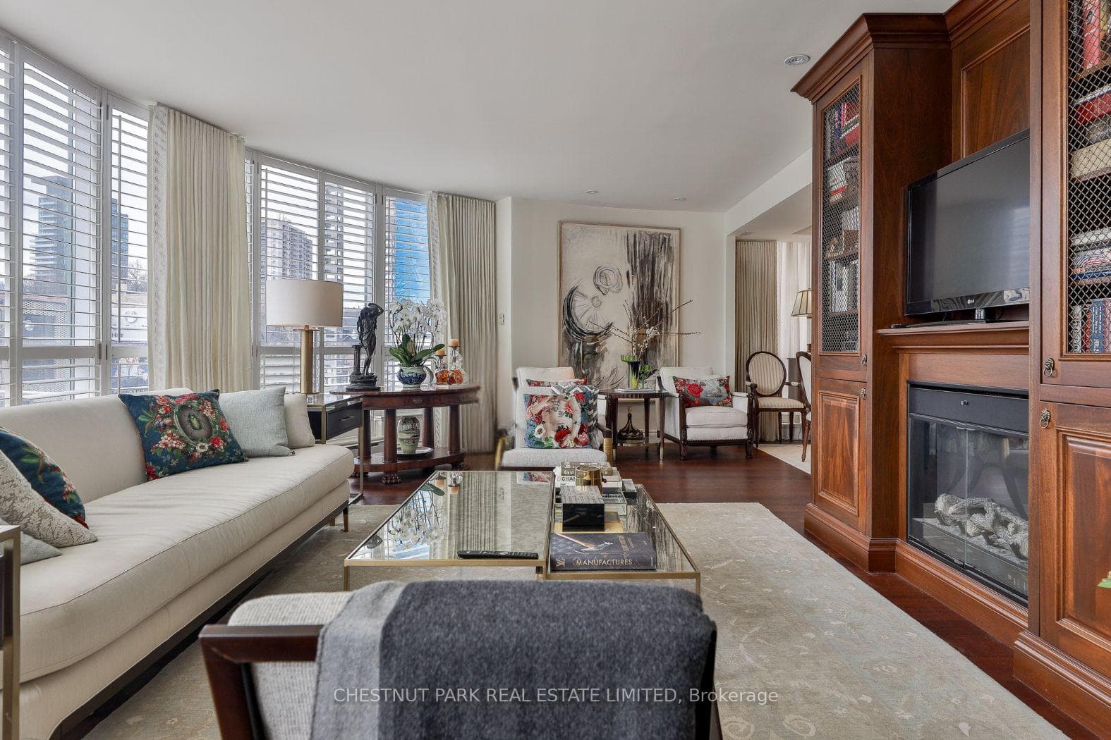 77 Avenue Road Unit 204, Annex / Yorkville / Summerhill, ON M5R 3R8 - Photo 1