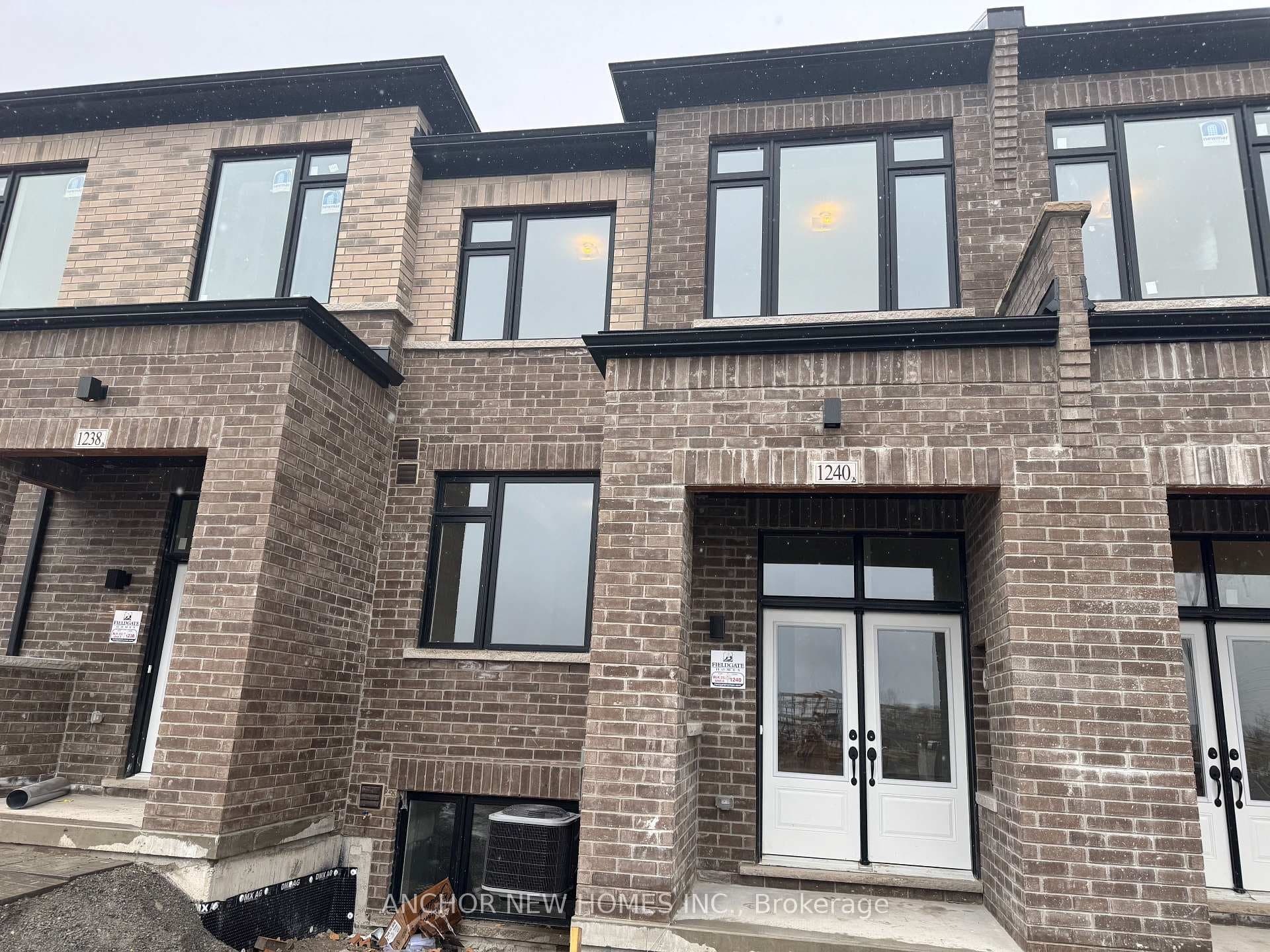 1240 Elizabeth Mackenzie Drive, Pickering, ON L1V 2P8 - Photo 1