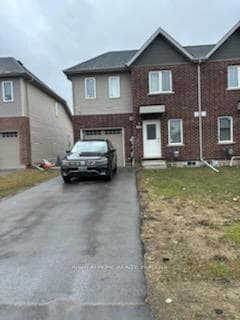 390 Chaffey Street Unit Th G08, Welland, ON L3B 2Y7 - Photo 1