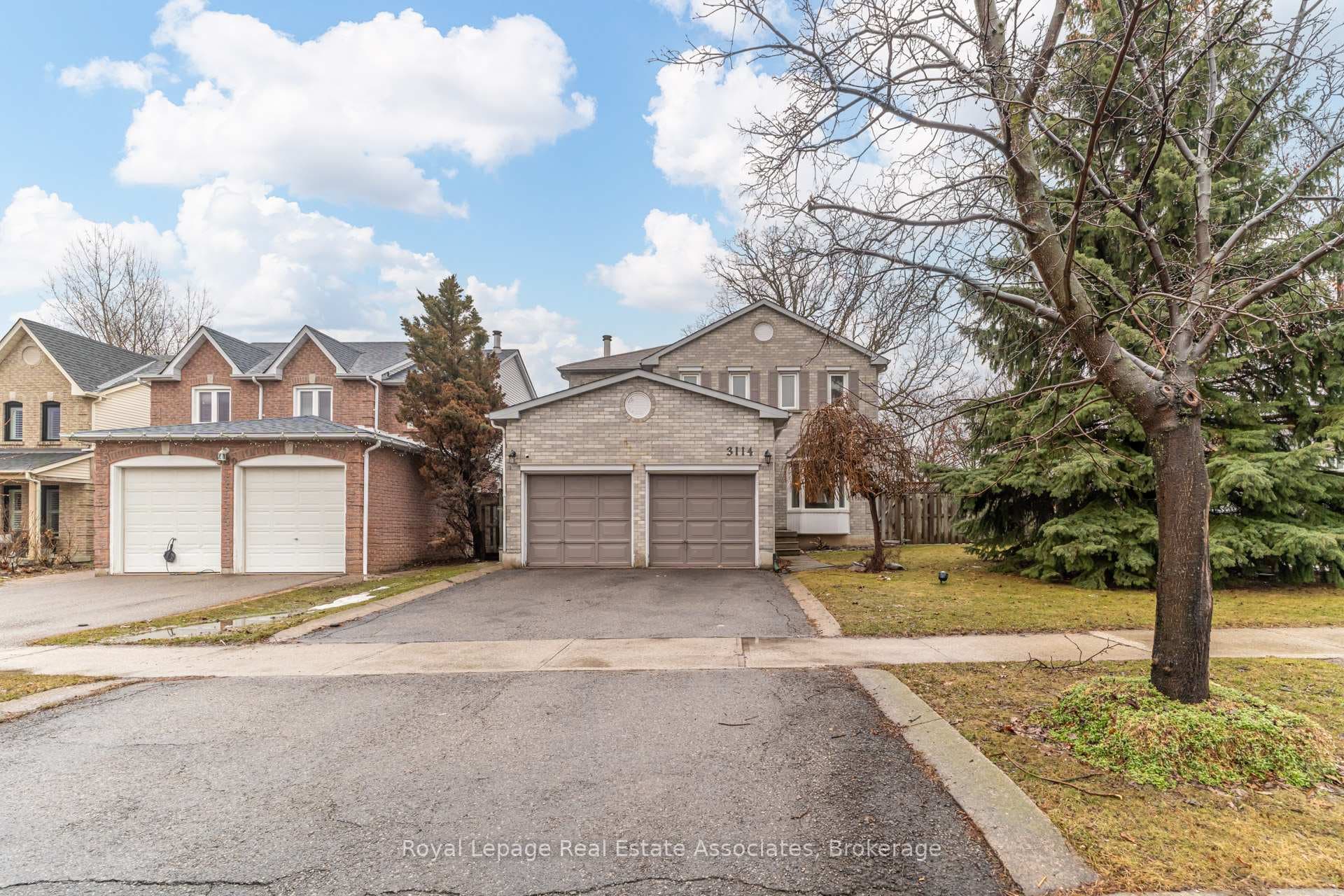 3114 Dalehurst Drive, Mississauga, ON L5N 6M9 - Photo 1