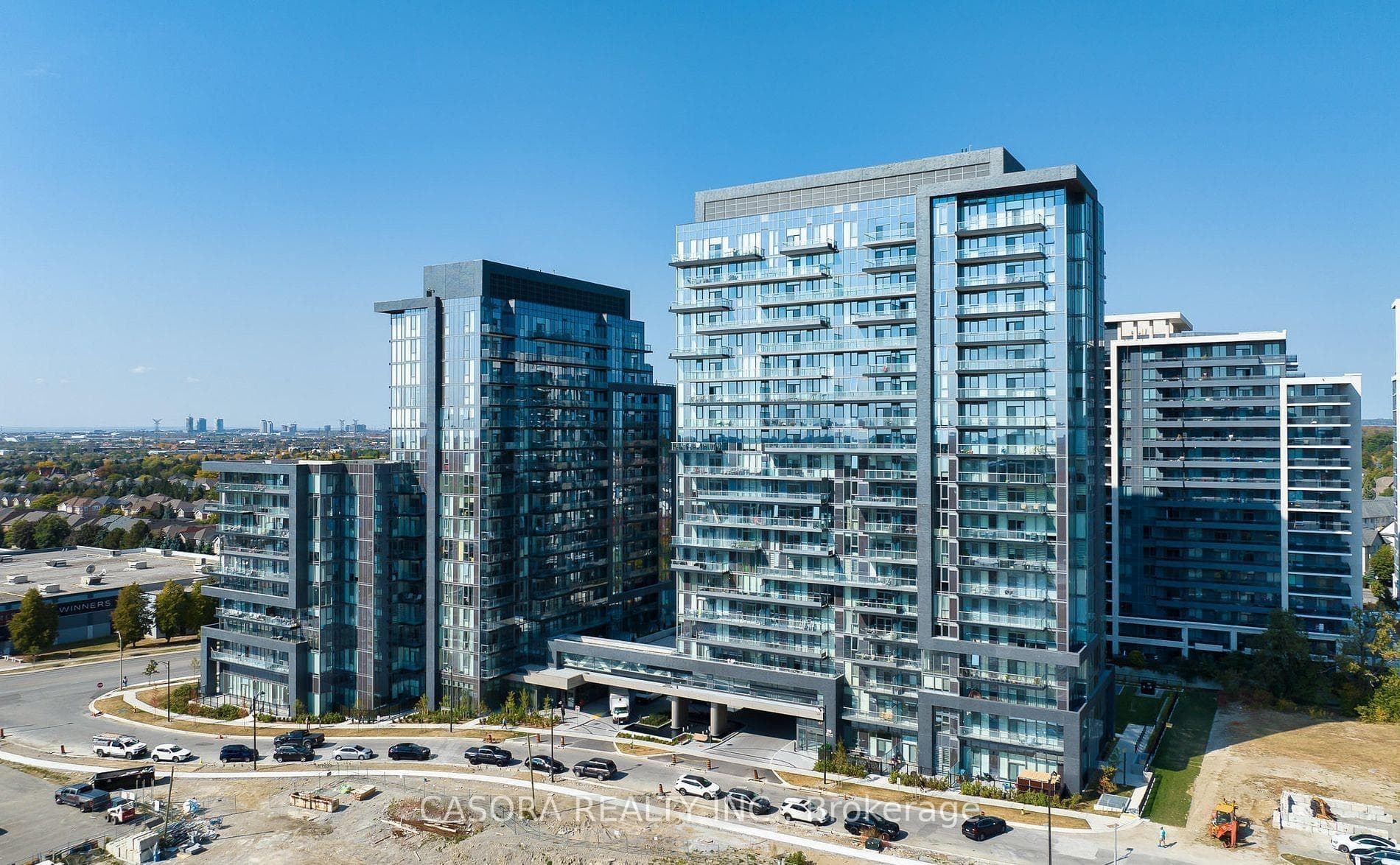 20 Gatineau Drive Unit 1506, Vaughan