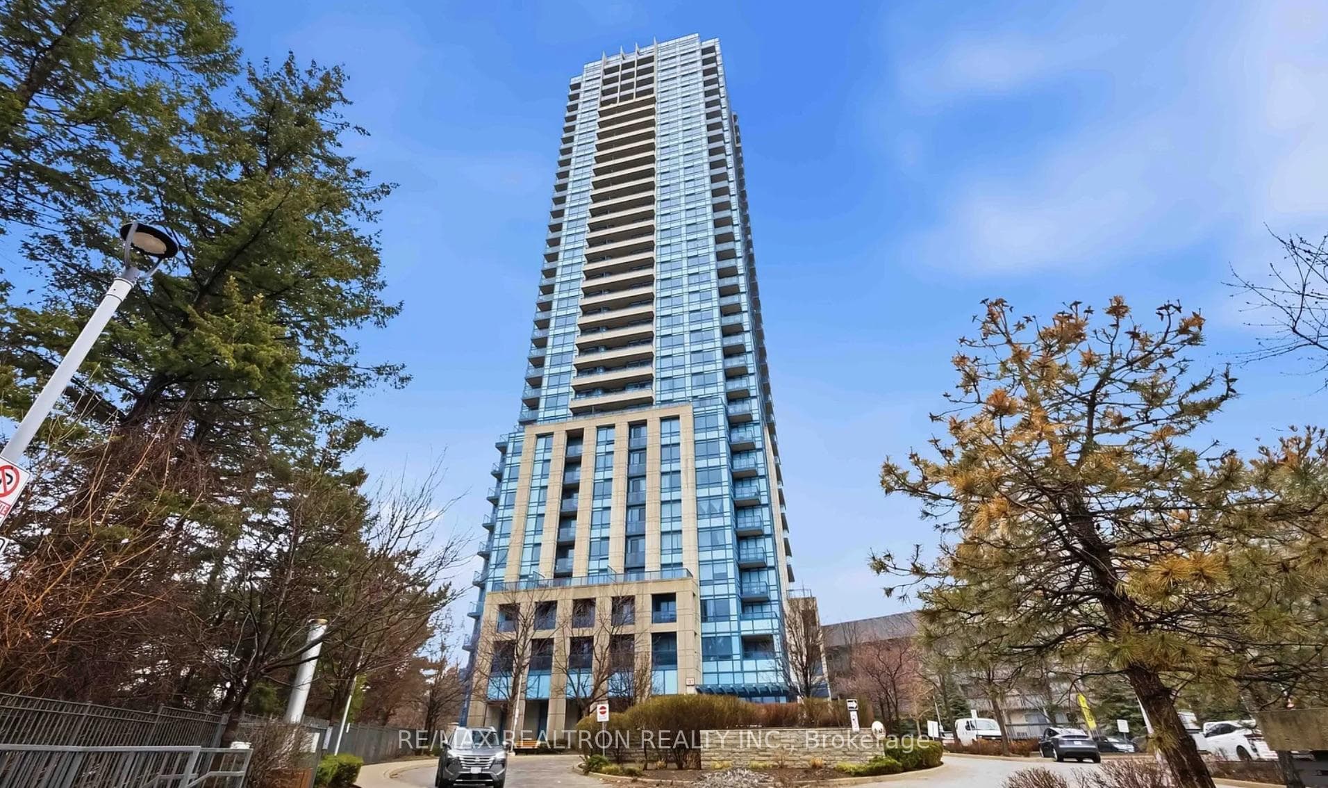 181 Wynford Drive Unit 2907, Don Mills / Parkwoods / Victoria Village, ON M3C 0C6 - Photo 1
