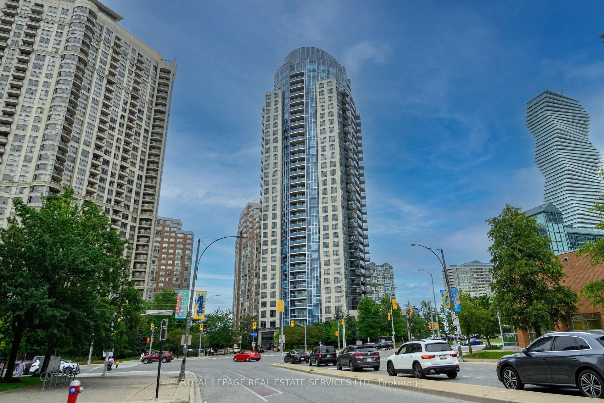 330 Burnhamthorpe Road Unit 2305, Mississauga, ON L5B 0E1 - Photo 1
