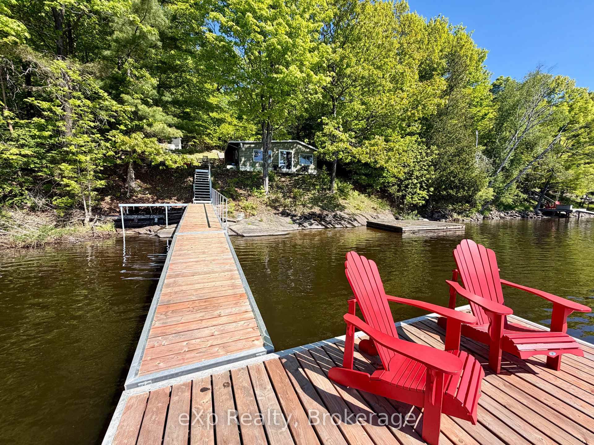 1082 Cowan Park Road Unit 3, Muskoka Lakes, ON P0B 1M0 - Photo 1