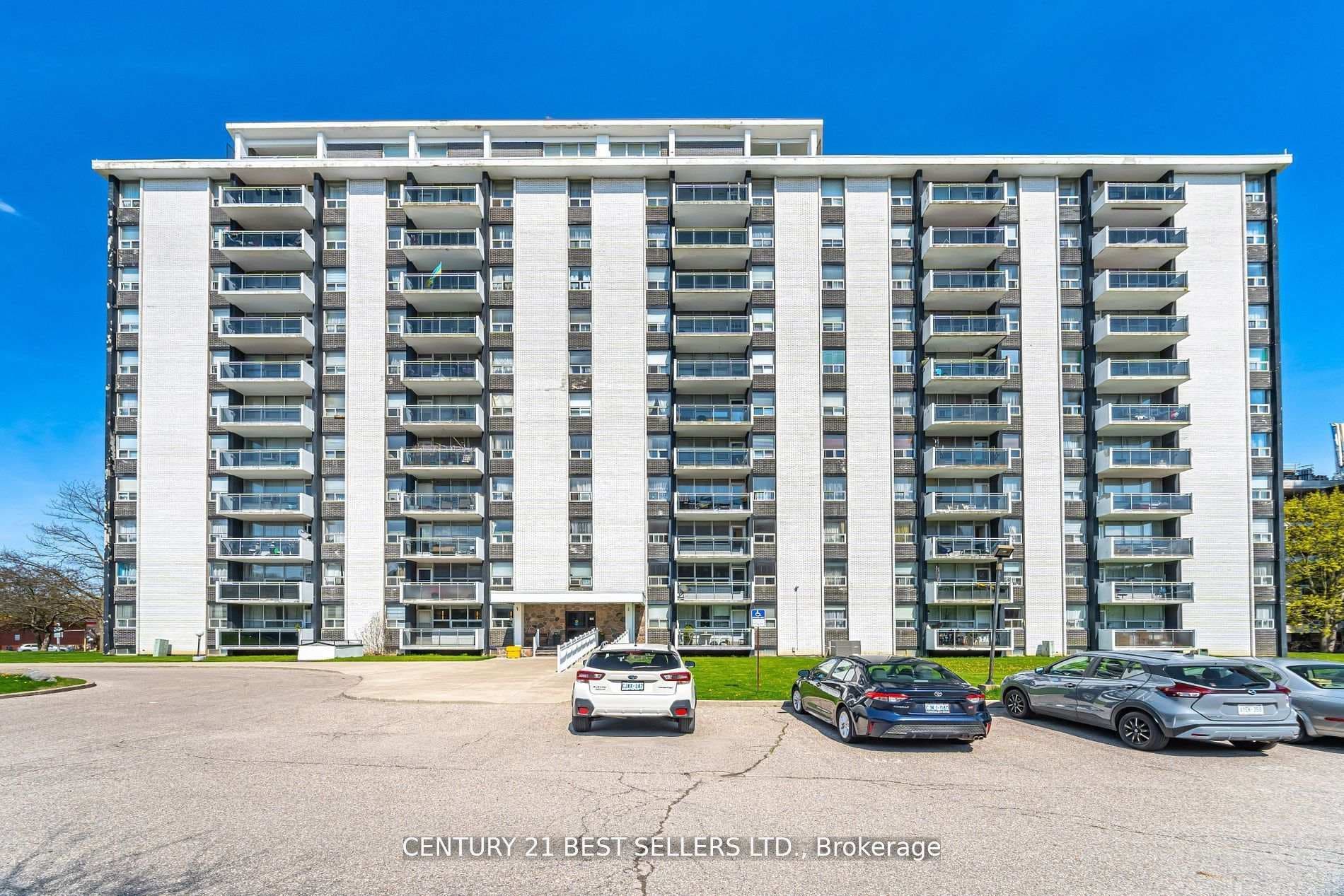 151 La Rose Avenue Unit 306, Etobicoke (Kingsview Village / Humber Heights), ON M9P 1B3 - Photo 1