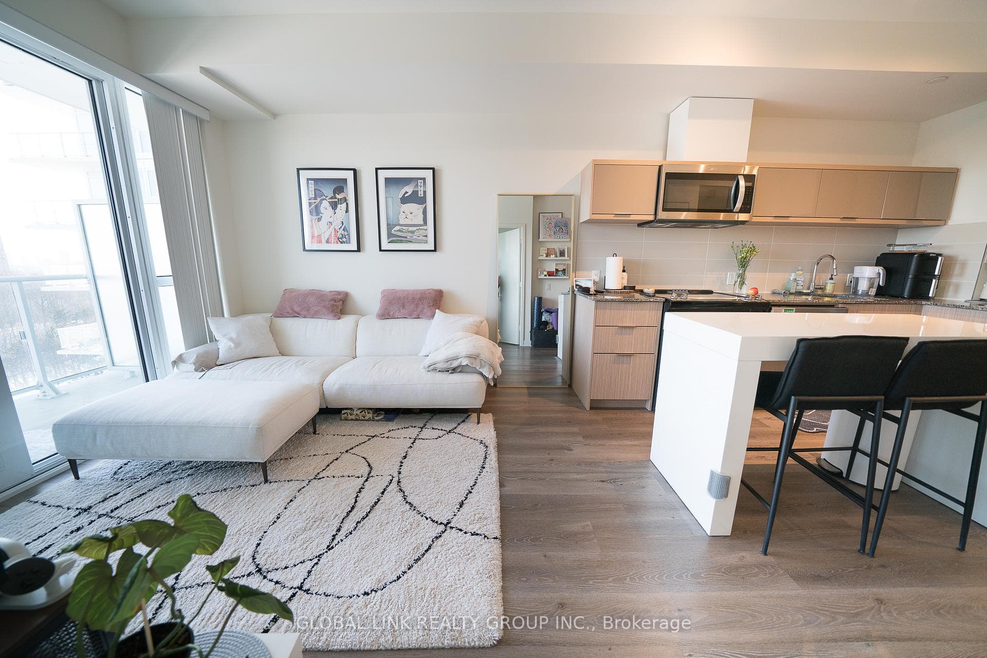 10 Deerlick Court Unit 912, Don Mills / Parkwoods / Victoria Village, ON M3A 0A7 - Photo 1