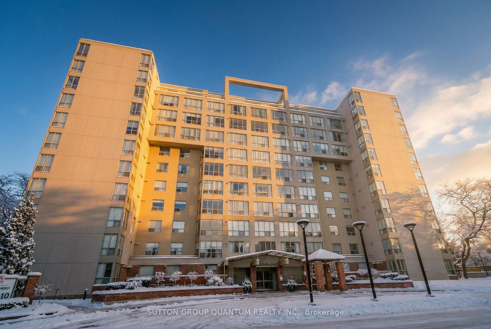 1110 WALDEN Circle Unit 611, Mississauga, ON L5J 4R3 - Photo 1