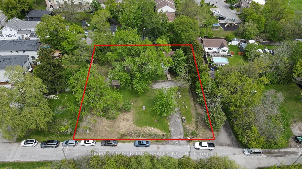 175 Mary Street, Newmarket, ON L3Y 3P9 - Photo 1