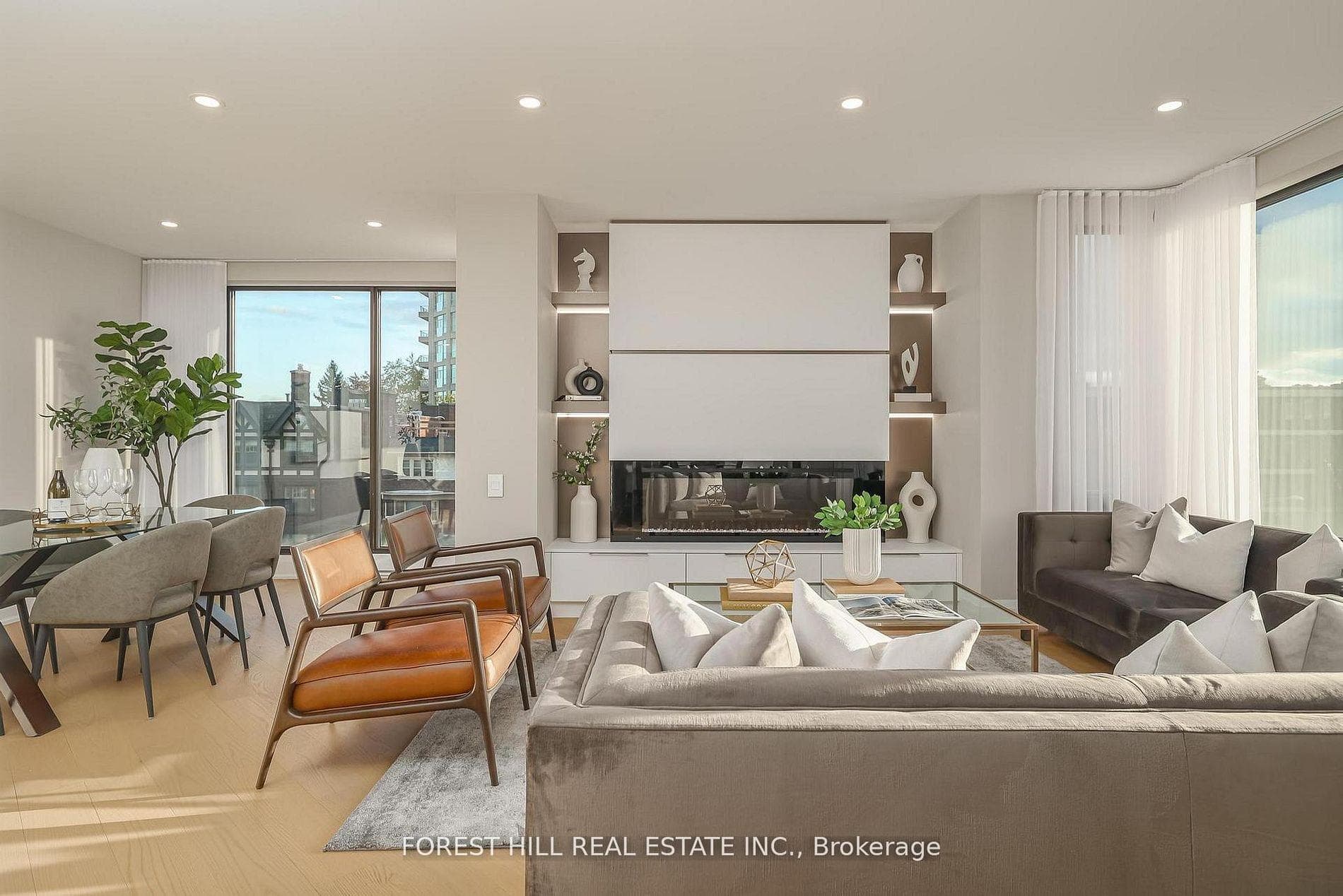 342 Spadina Road Unit 301, Forest Hill / Deer Park, ON M5P 2V4 - Photo 1