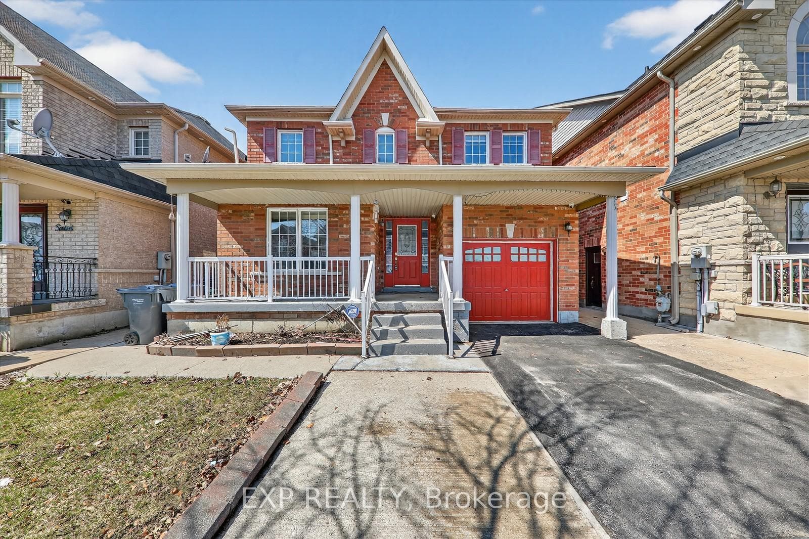 31 Cobblehill Crescent, Brampton, ON L6P 2M4 - Photo 1