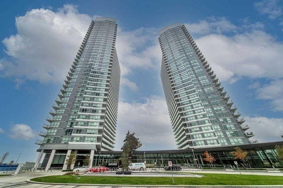 115 McMahon Drive Unit 1003, Hillcrest Village / Bayview Village, ON M2K 0E3 - Photo 1