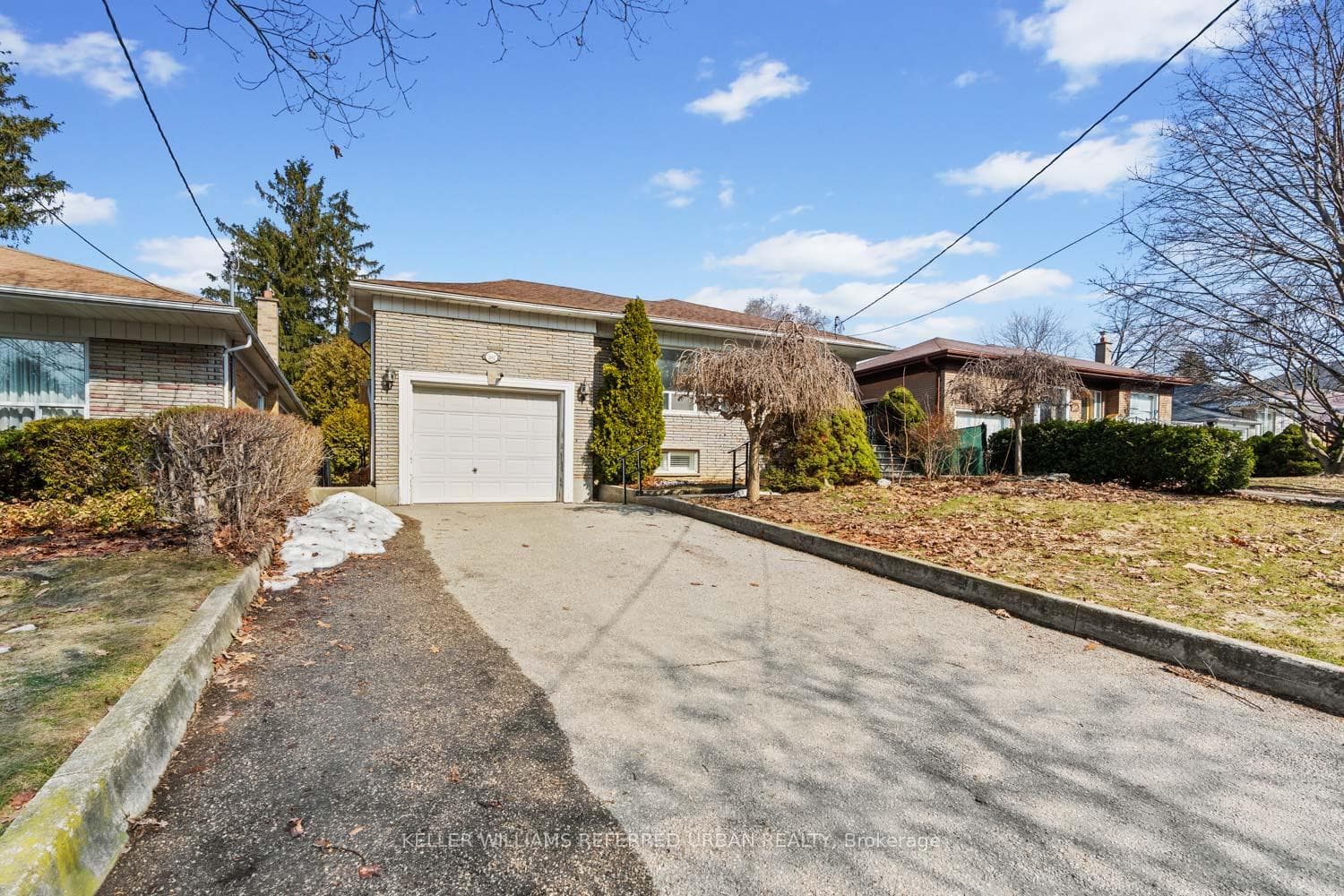 202 Park Home Avenue, Thornhill / Willowdale, ON M2R 1A2 - Photo 1