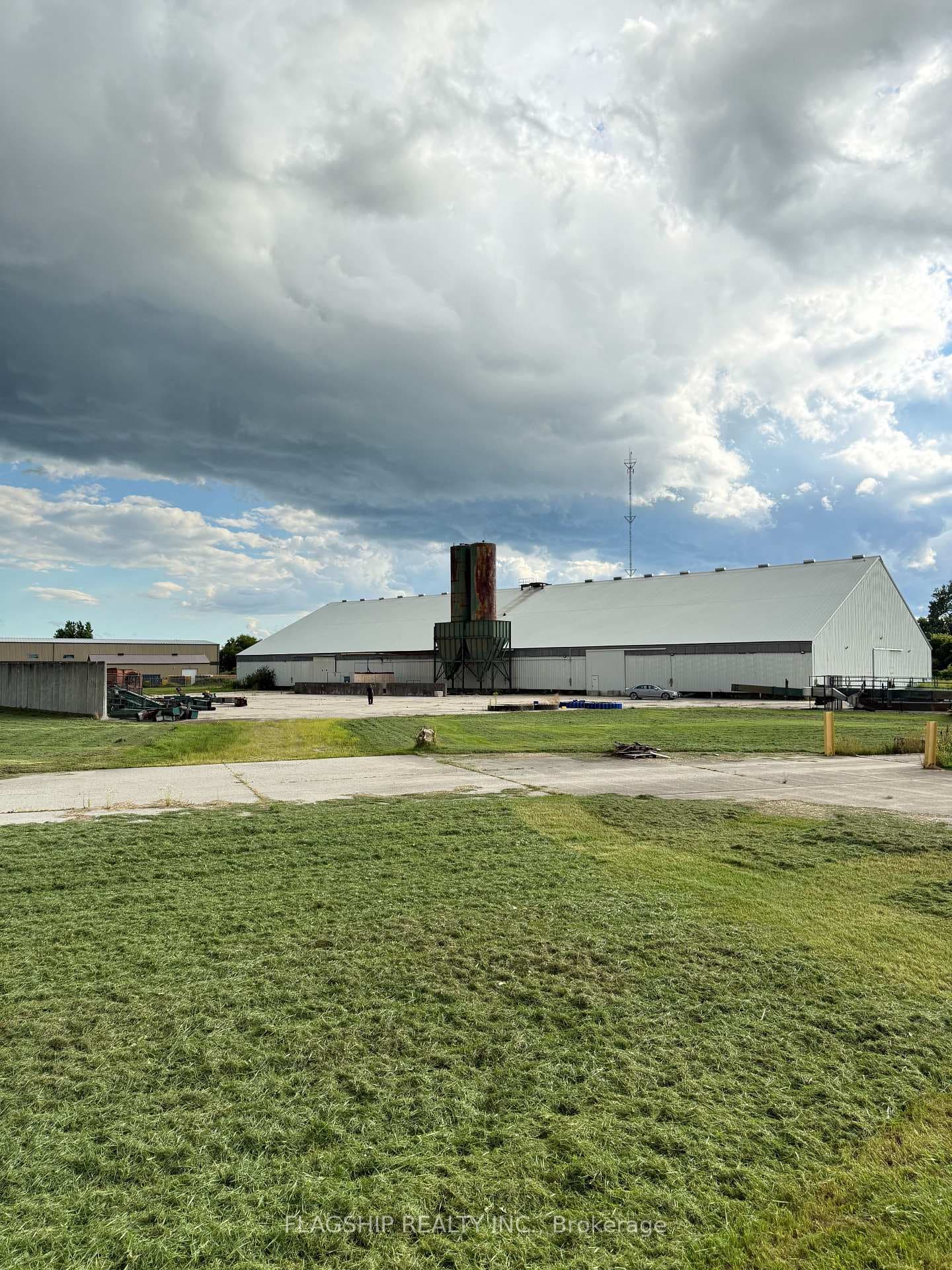 200 Huron Street, Chatham-Kent, ON N8A 4Z9 - Photo 1