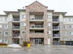 8 Dayspring Circle Unit 1102, Brampton, ON L6P 2Z5 - Photo 1