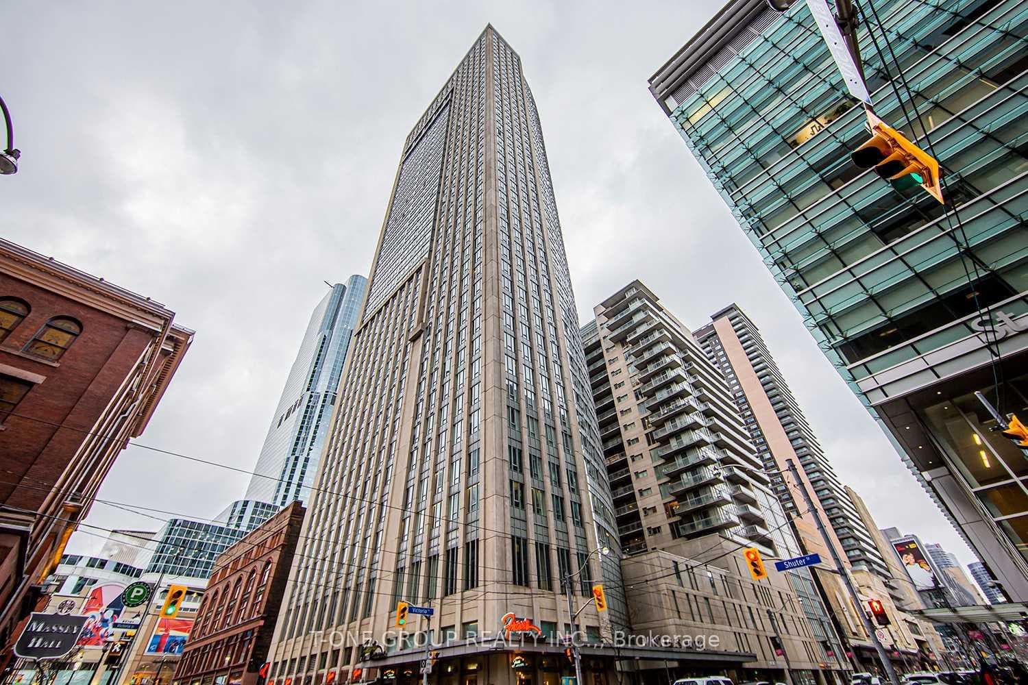 210 Victoria Street Unit 3410, Toronto C08