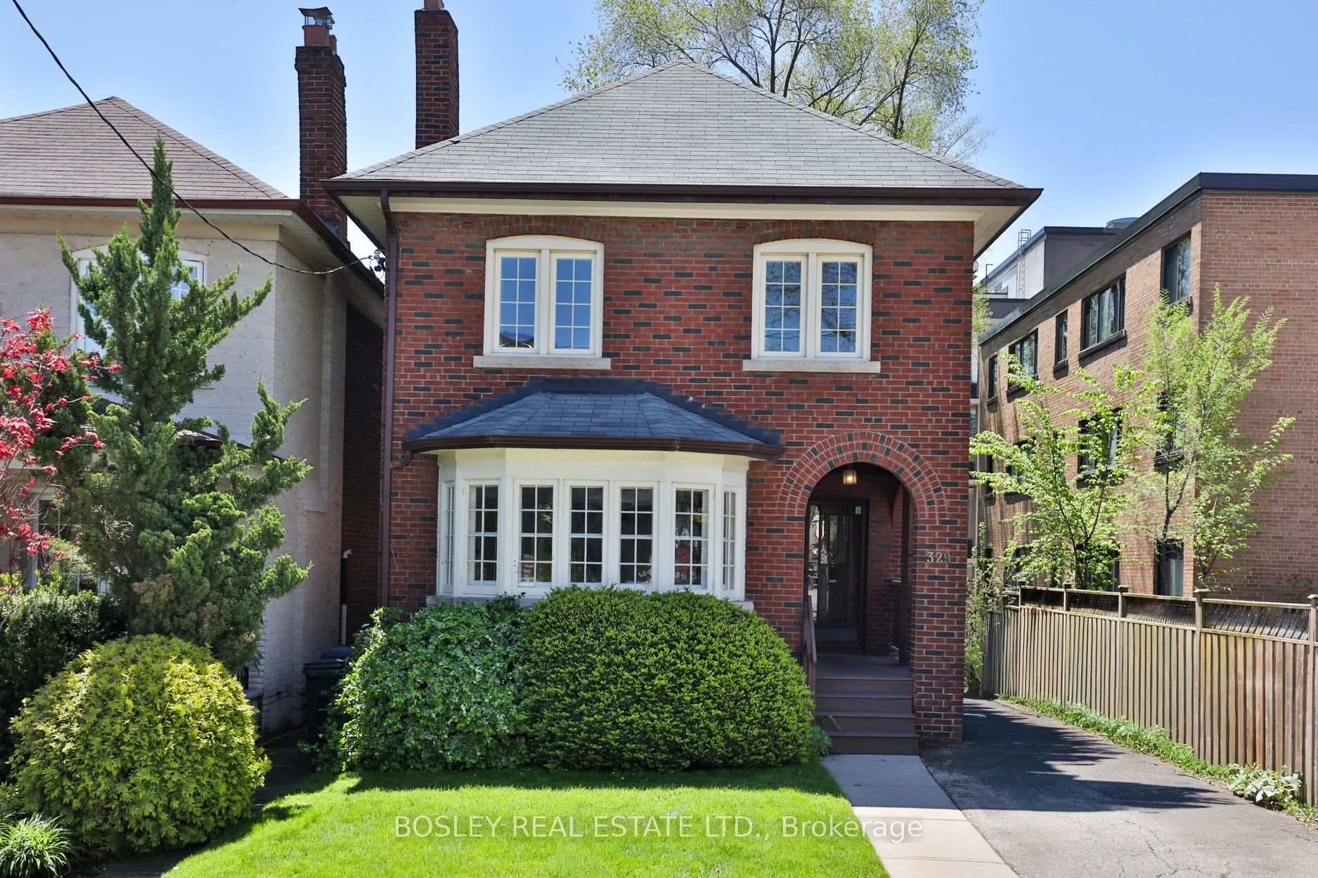 329 Millwood Road, Leaside / Davisville, ON M4S 1J9 - Photo 1