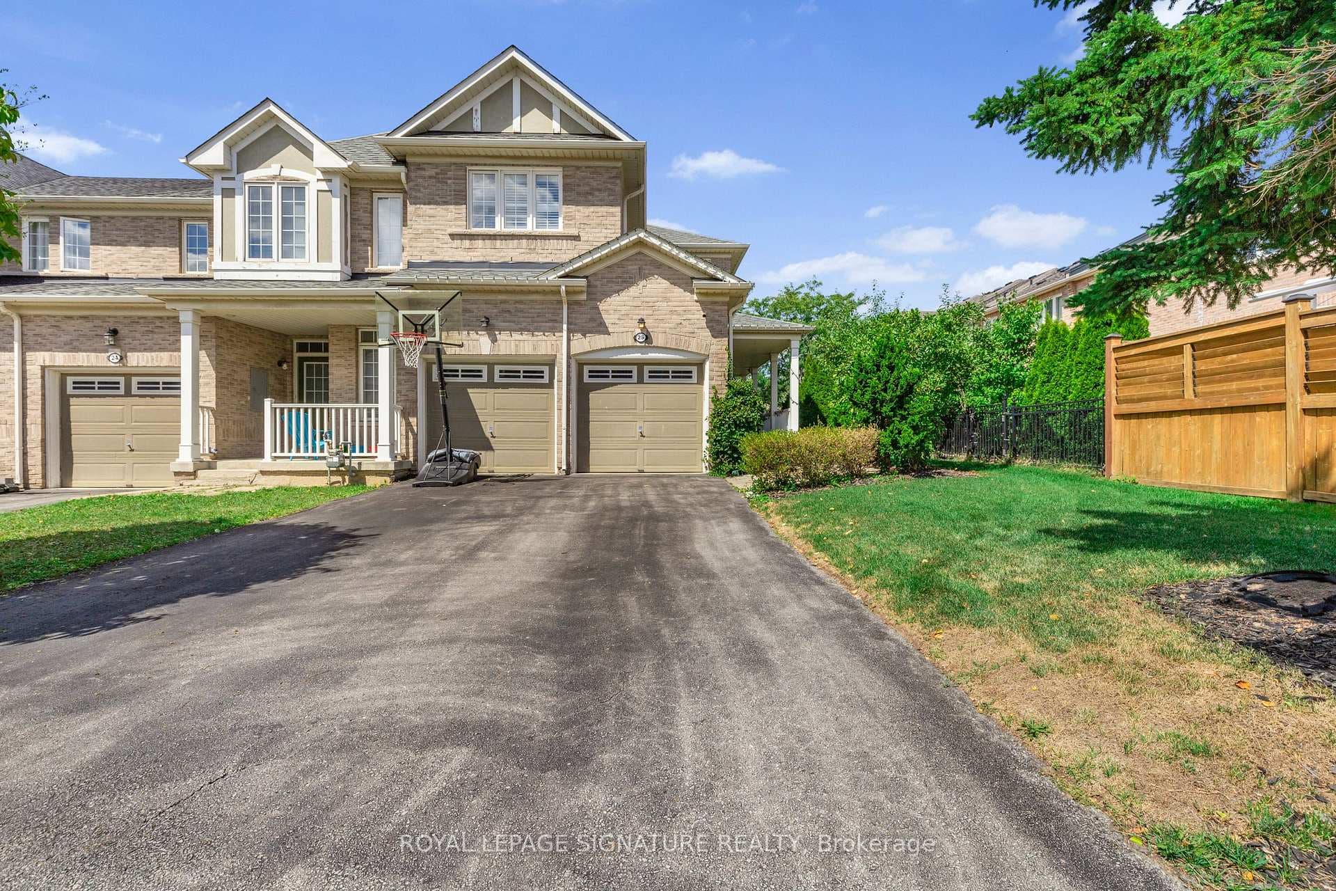 2295 Rochester Circle Unit 25, Oakville, ON L6M 5C9 - Photo 1