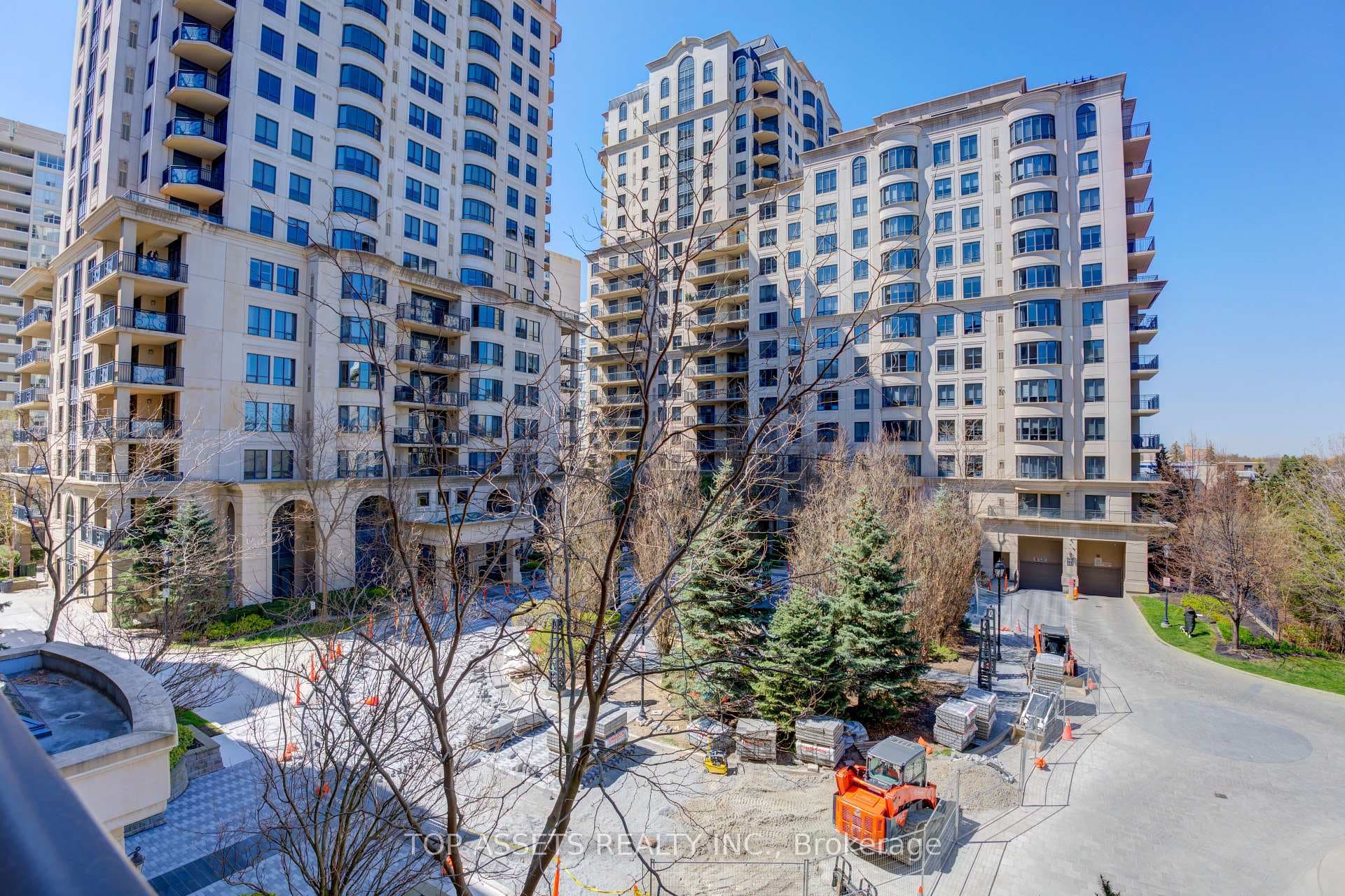 650 Sheppard Avenue Unit 304, Toronto C15
