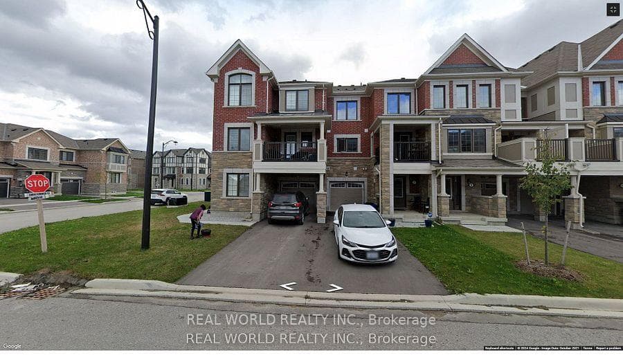 7 Mcgrath Avenue, Richmond Hill, ON L4S 1N1 - Photo 1