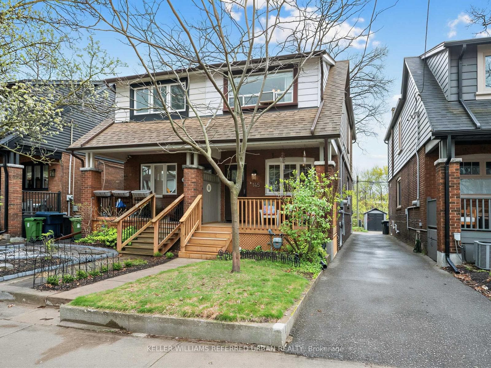 145 Oakcrest Avenue, The Beaches / Upper Beaches, ON M4C 1B8 - Photo 1