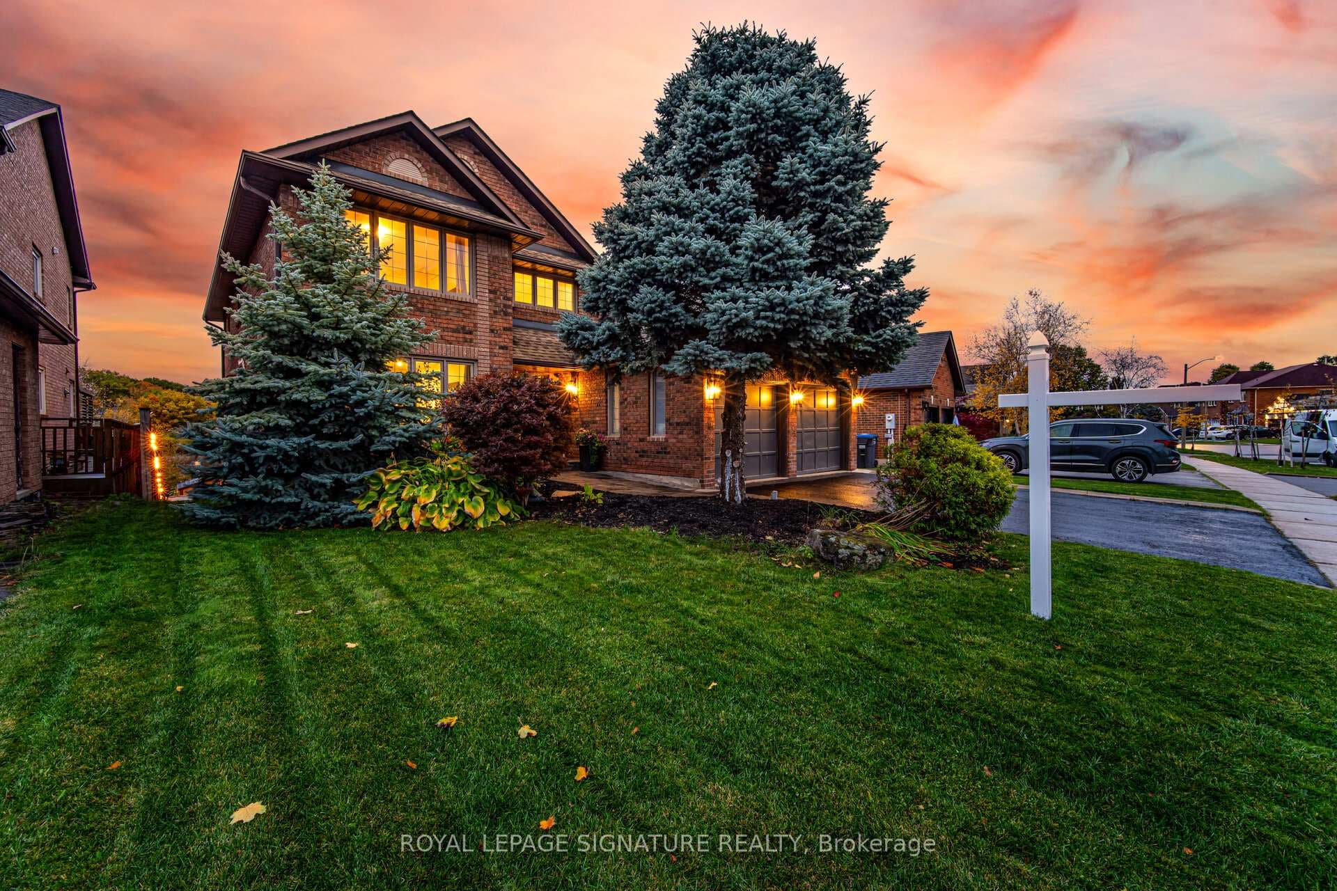 51 Kenpark Avenue, Brampton, ON L6Z 3R6 - Photo 1