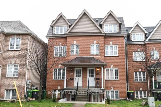 226 Wiltshire Avenue, Keelesdale / Eglinton West, ON M6N 5G2 - Photo 1