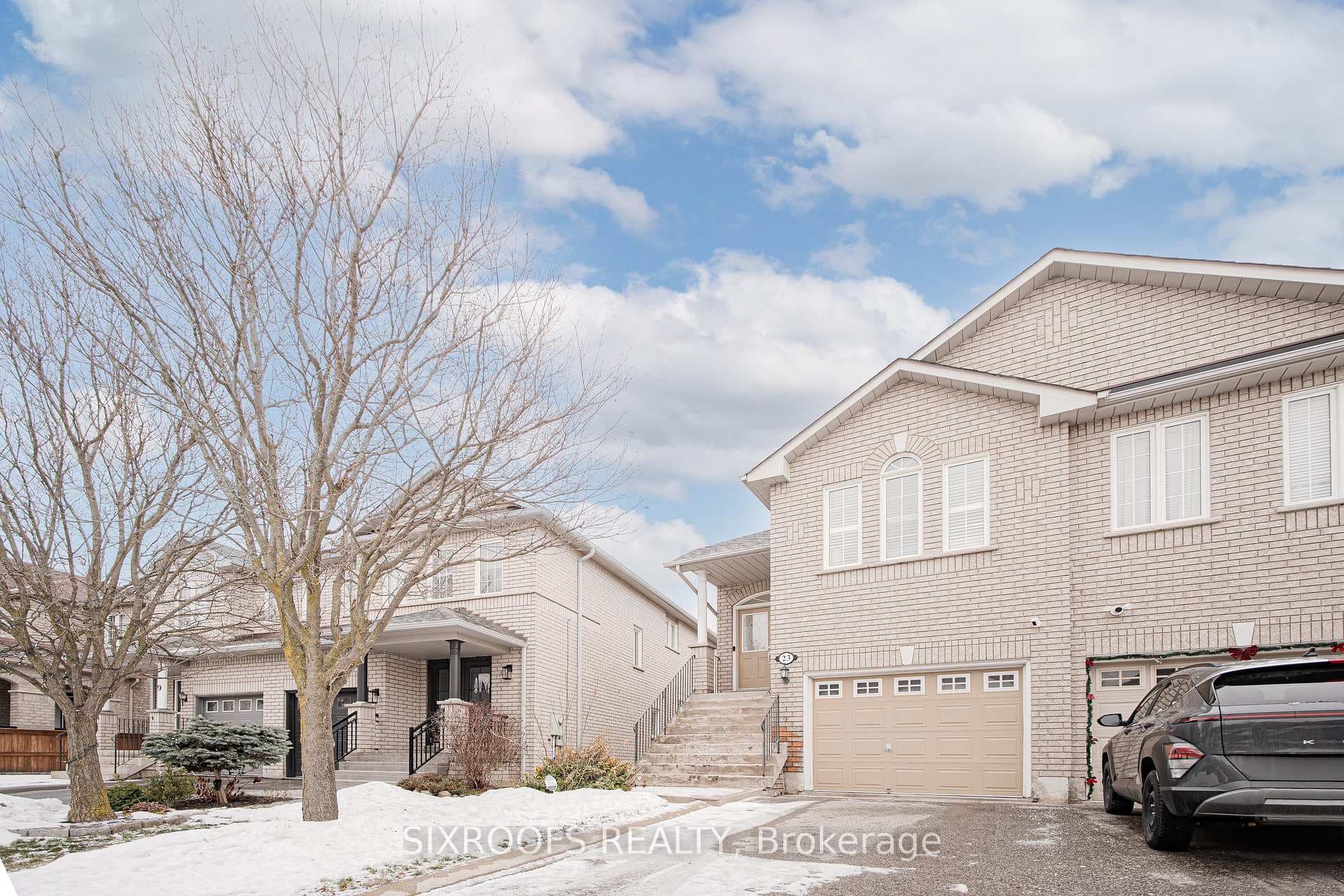 23 San Vito Drive Unit Upper, Vaughan