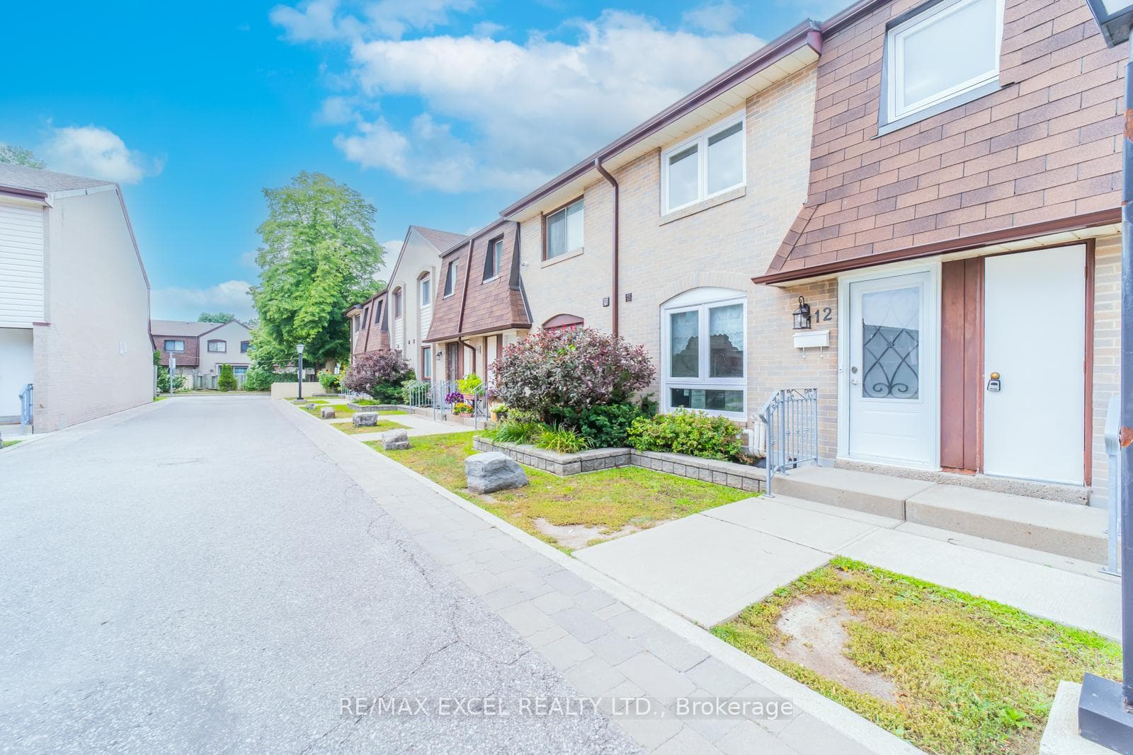 21 Livonia Place Unit 112, Scarborough (West Hill / Highland Creek)