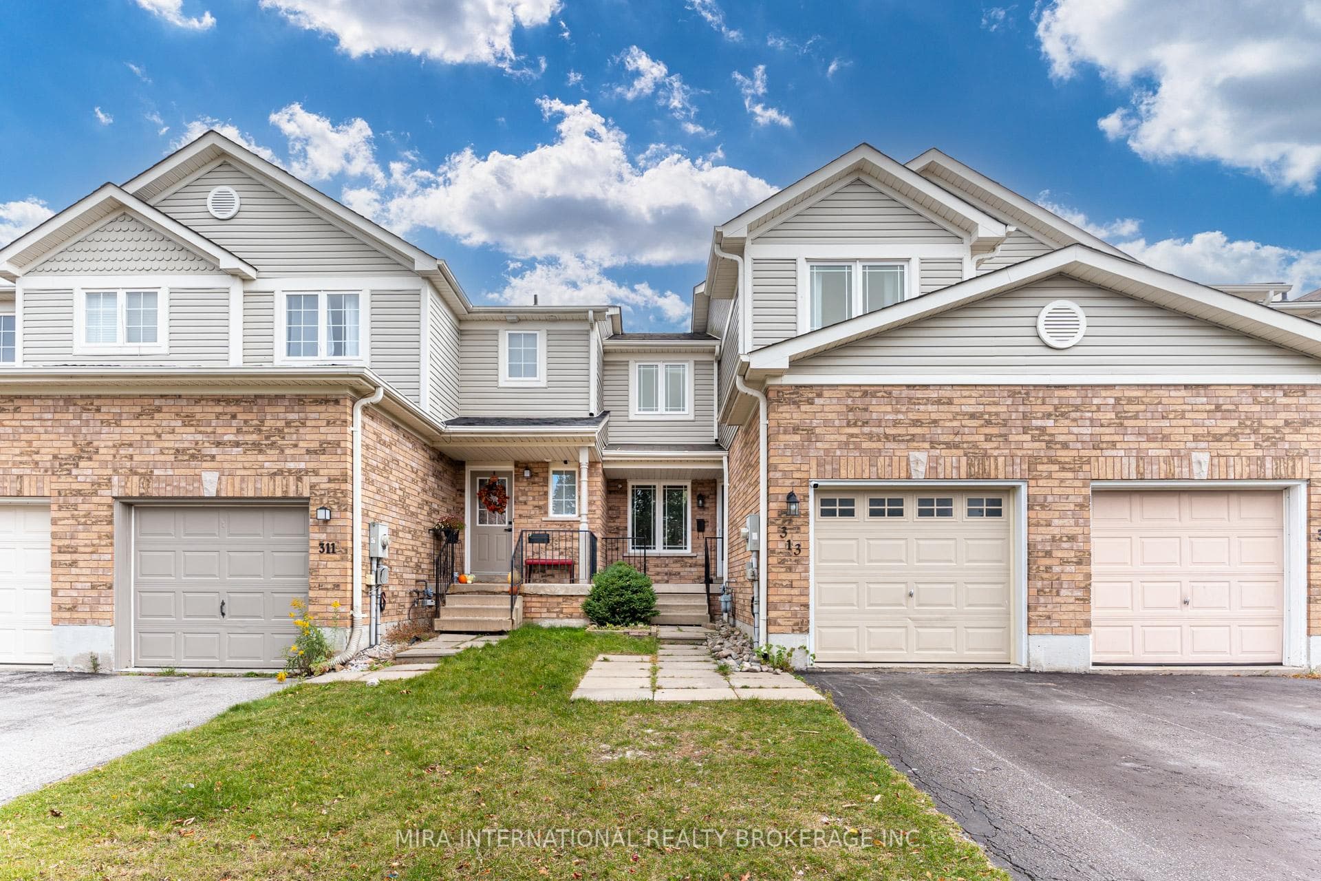 313 Esther Drive, Barrie, ON L4N 0G2 - Photo 1