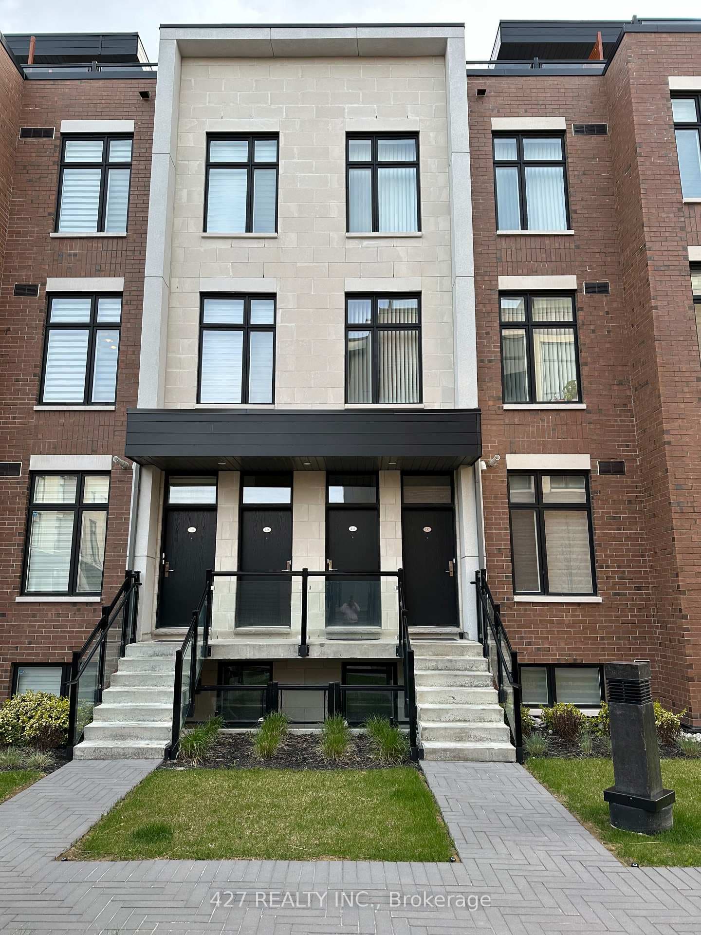 9580 ISLINGTON Avenue Unit L137, Vaughan, ON L4H 5E8 - Photo 1