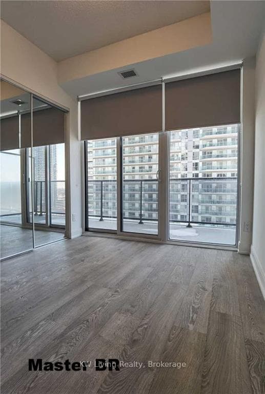 70 Annie Craig Drive Unit 1408, Liberty Village / Parkdale / South Parkdale, ON M8V 0G2 - Photo 1